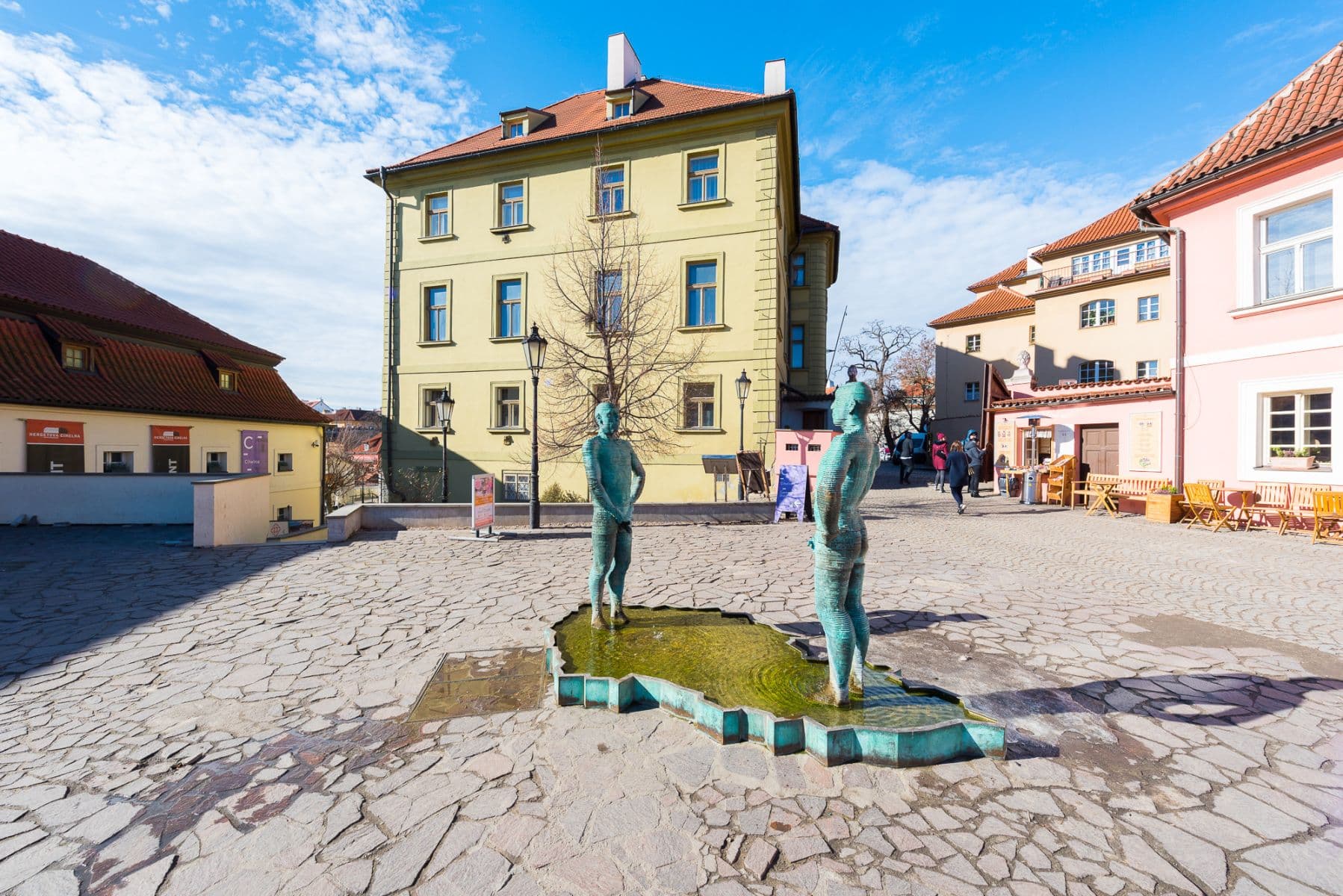 Prenájom bytu 46 m², Cihelná, Praha, Praha Prenájom bytu 46 m², Cihelná, Praha, Praha