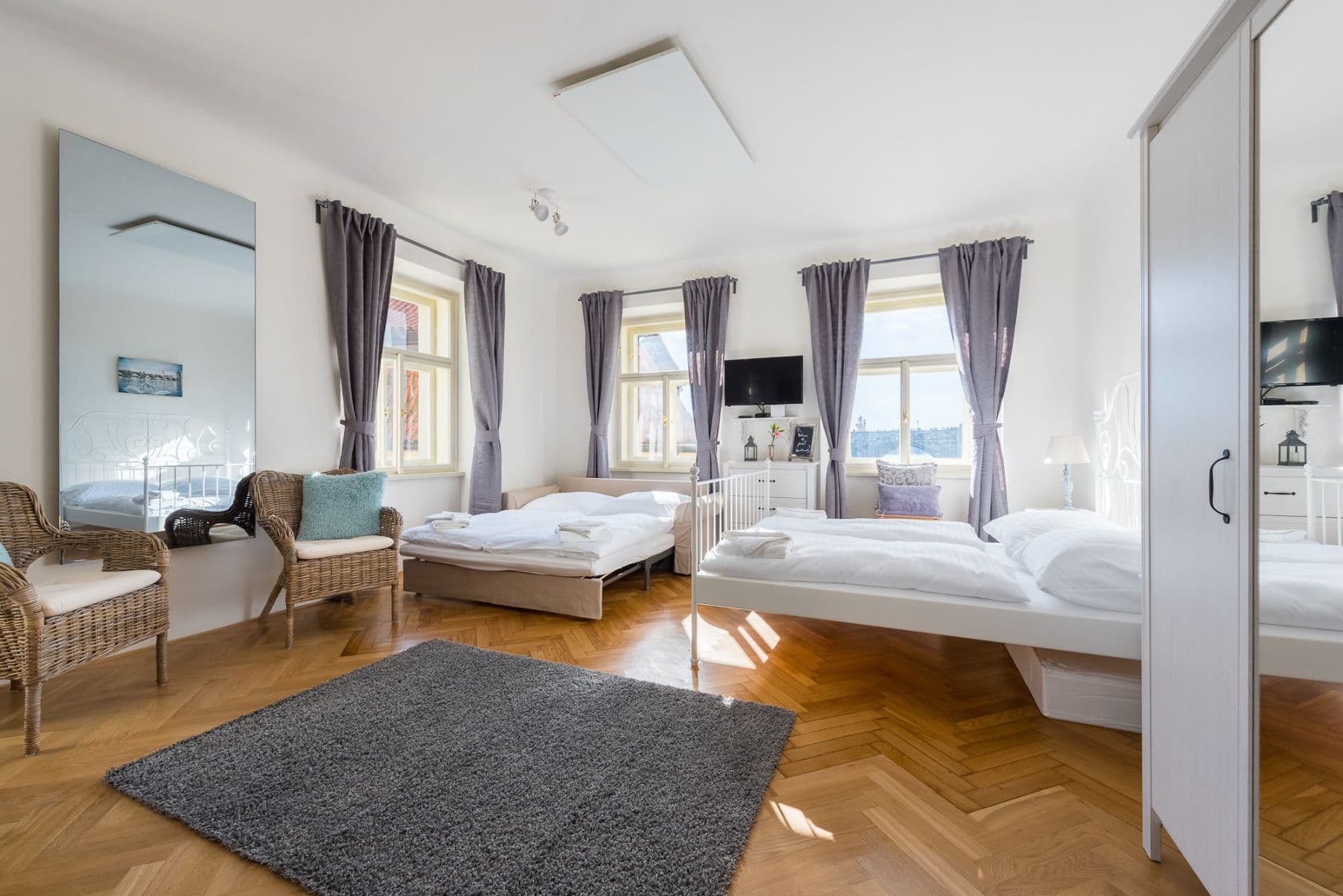 Prenájom bytu 46 m², Cihelná, Praha, Praha Prenájom bytu 46 m², Cihelná, Praha, Praha