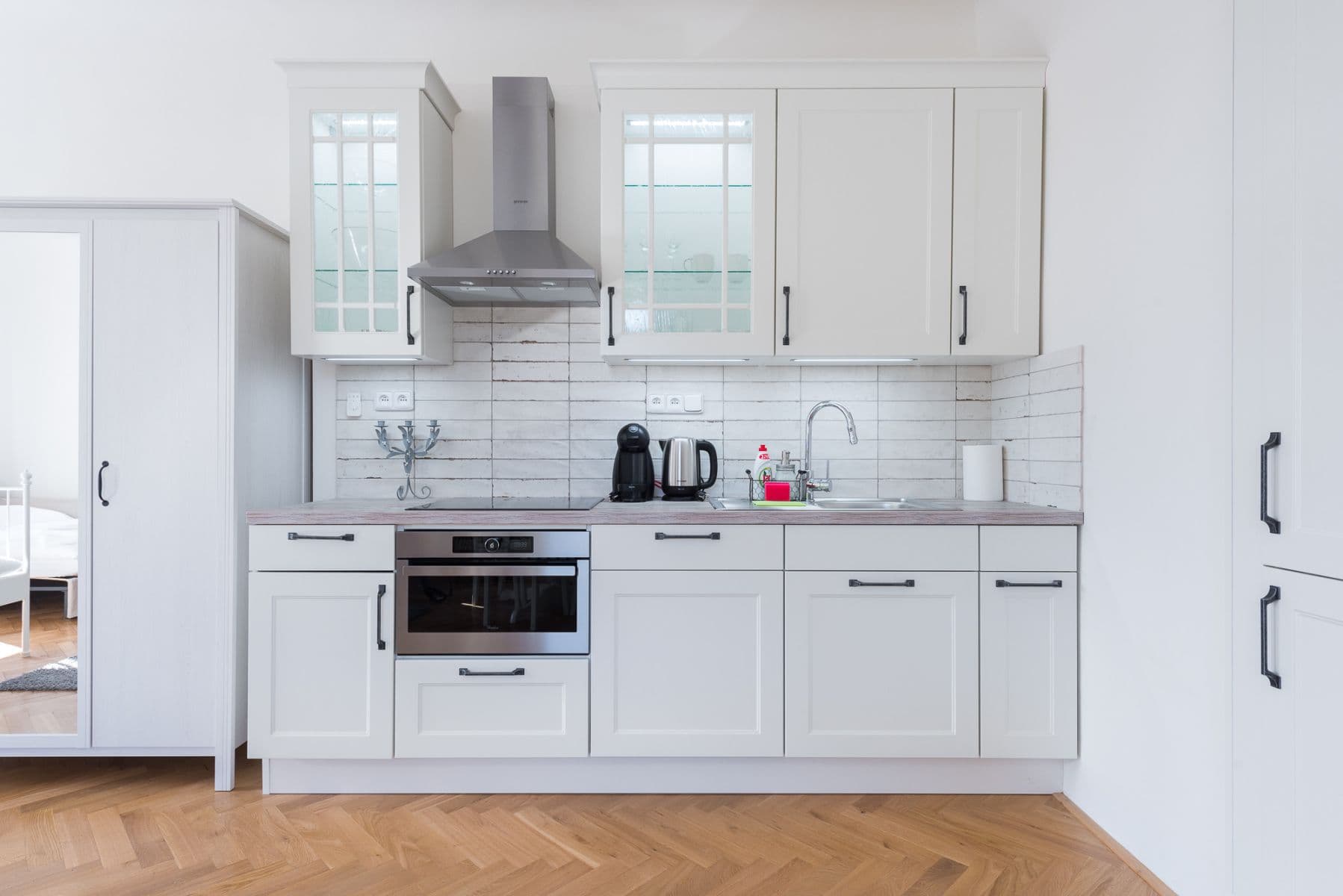 Prenájom bytu 46 m², Cihelná, Praha, Praha Prenájom bytu 46 m², Cihelná, Praha, Praha