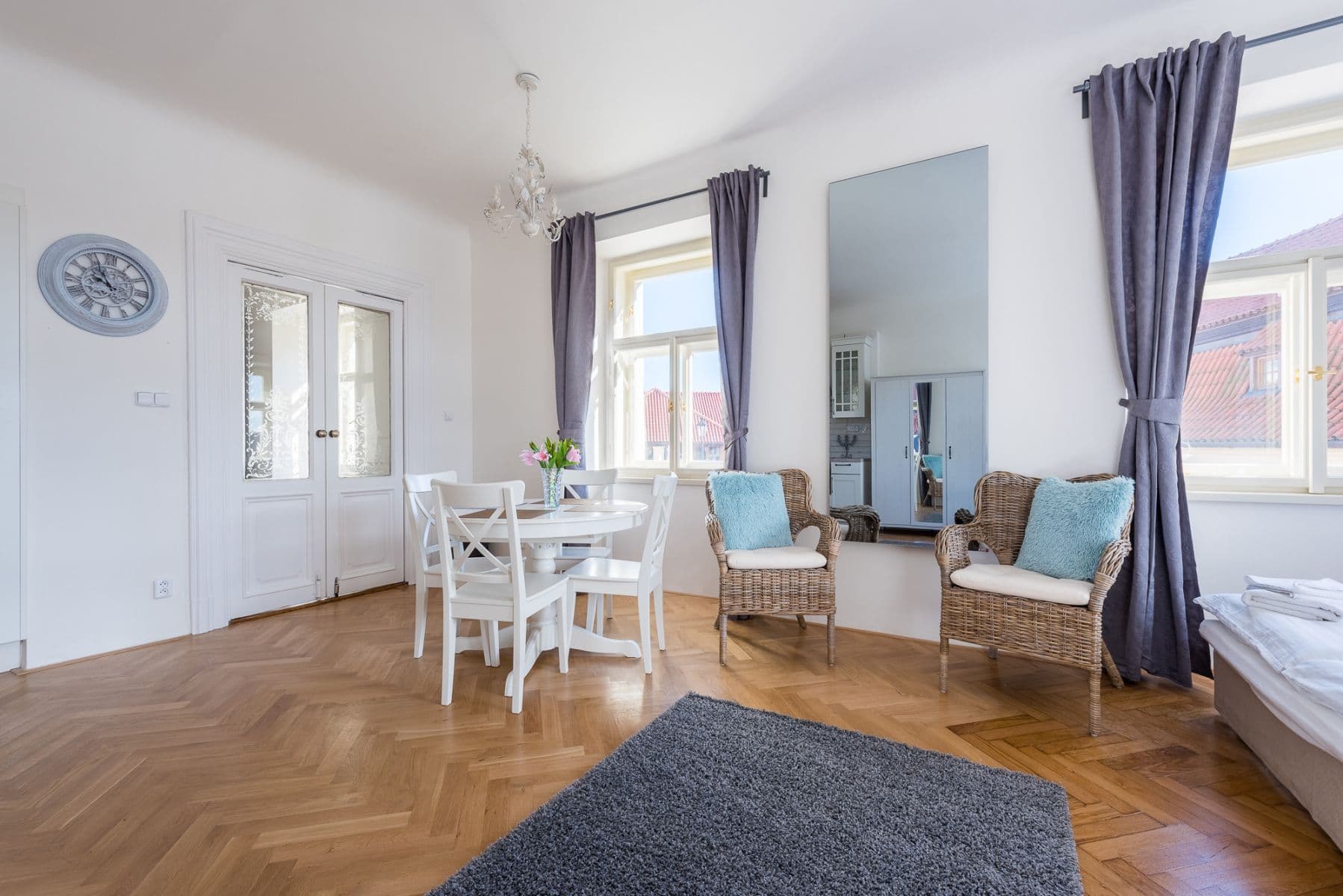 Prenájom bytu 46 m², Cihelná, Praha, Praha Prenájom bytu 46 m², Cihelná, Praha, Praha