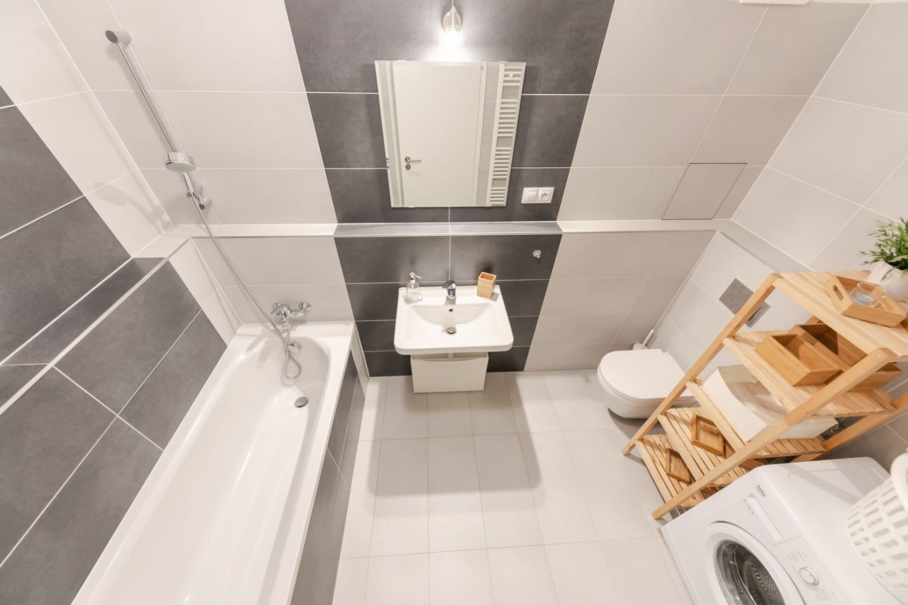 Predaj bytu 1-izbový 44 m², Kejhova, Praha, Praha Predaj bytu 1-izbový 44 m², Kejhova, Praha, Praha
