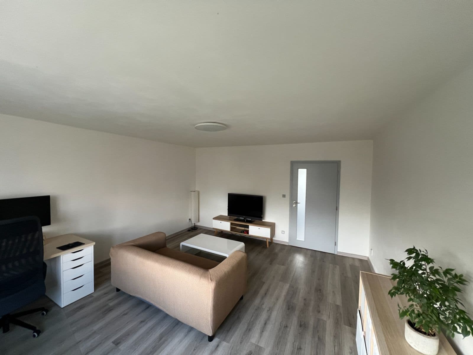 Prenájom bytu 2-izbový 78 m², Antonína Milfaita, Žilina, Středočeský kraj Prenájom bytu 2-izbový 78 m², Antonína Milfaita, Žilina, Středočeský kraj