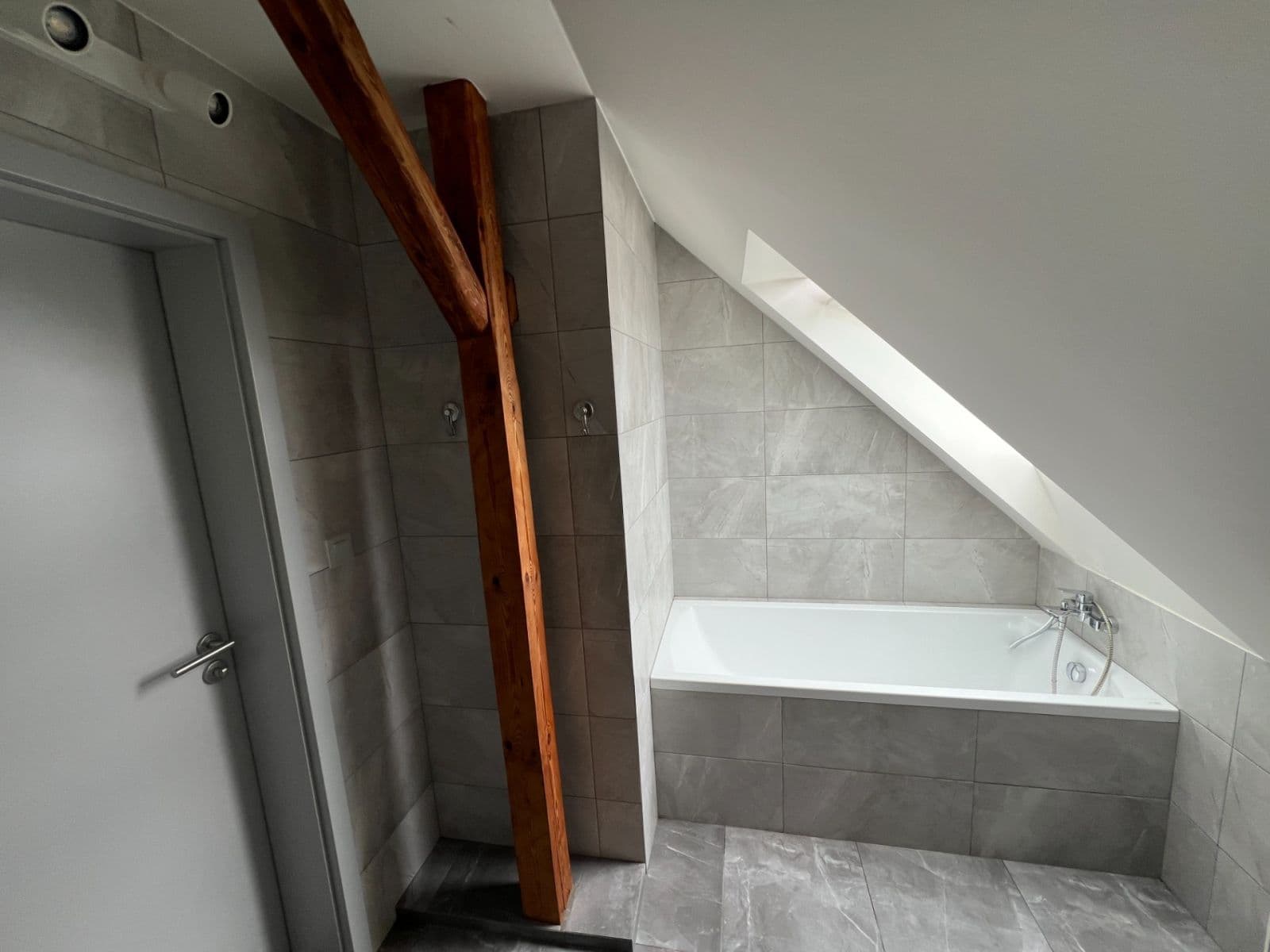 Prenájom bytu 2-izbový 78 m², Antonína Milfaita, Žilina, Středočeský kraj Prenájom bytu 2-izbový 78 m², Antonína Milfaita, Žilina, Středočeský kraj