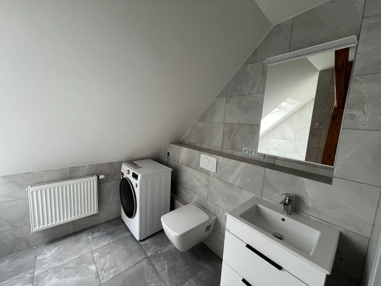 Prenájom bytu 2-izbový 78 m², Antonína Milfaita, Žilina, Středočeský kraj Prenájom bytu 2-izbový 78 m², Antonína Milfaita, Žilina, Středočeský kraj