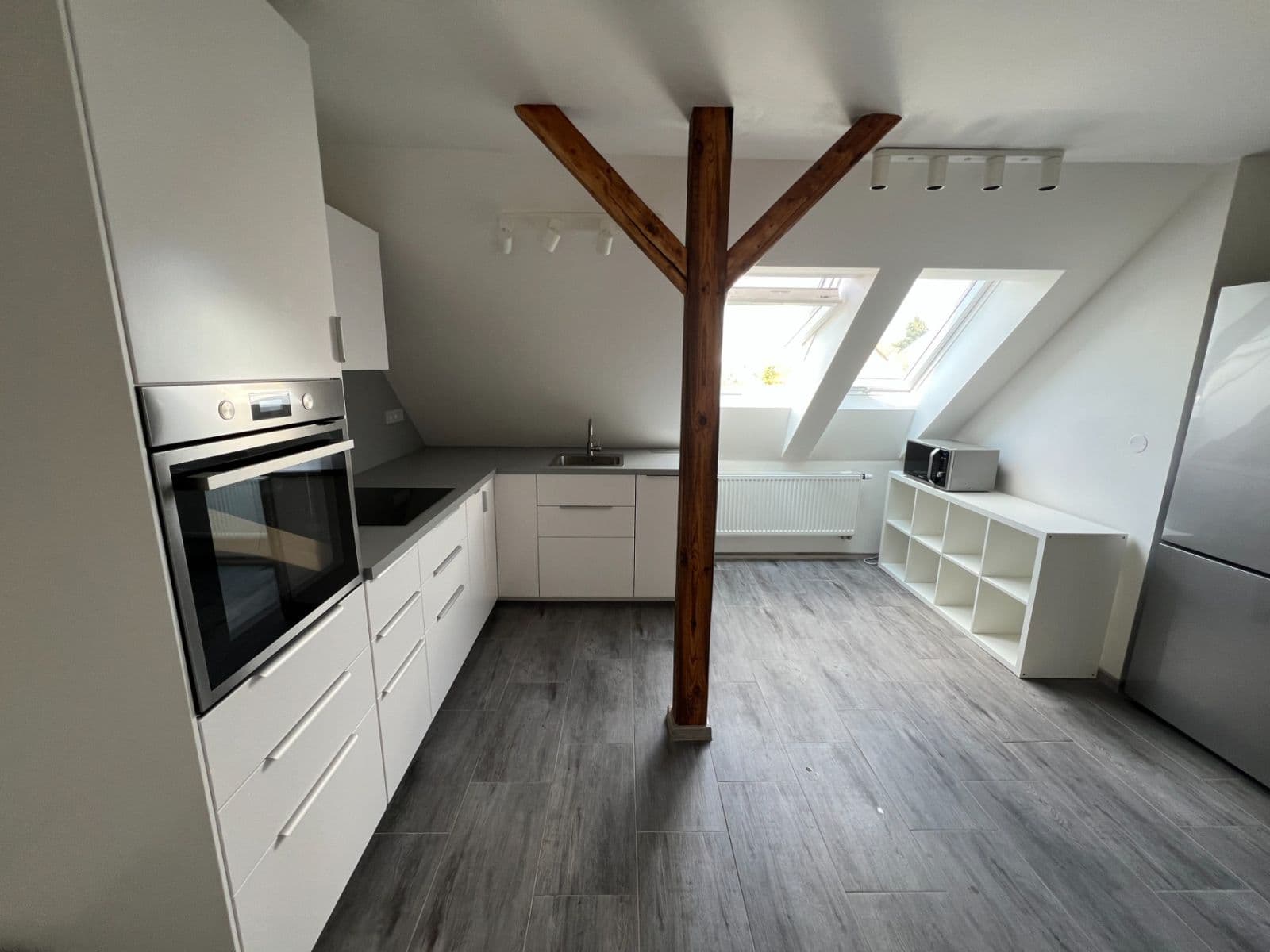 Prenájom bytu 2-izbový 78 m², Antonína Milfaita, Žilina, Středočeský kraj Prenájom bytu 2-izbový 78 m², Antonína Milfaita, Žilina, Středočeský kraj