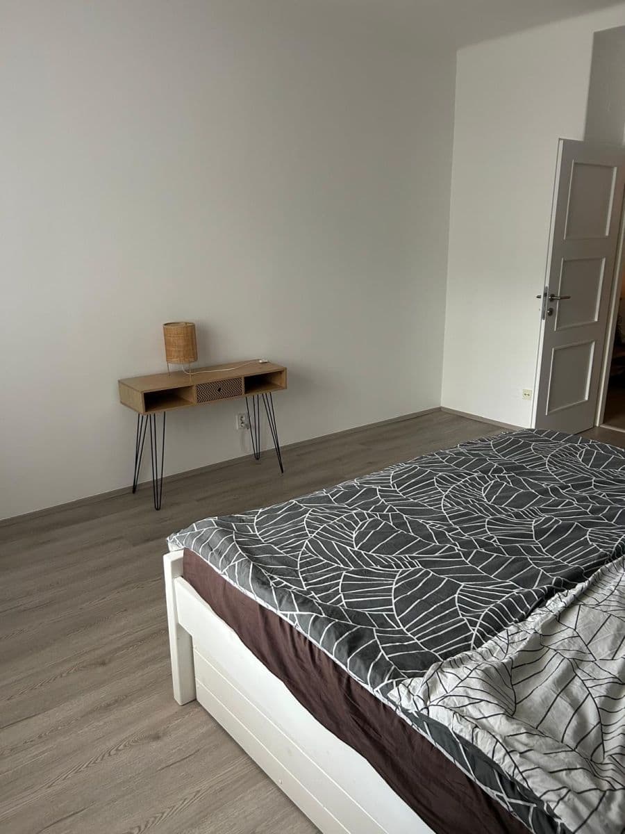 Prenájom bytu 2-izbový 60 m², V Olšinách, Praha, Praha Prenájom bytu 2-izbový 60 m², V Olšinách, Praha, Praha