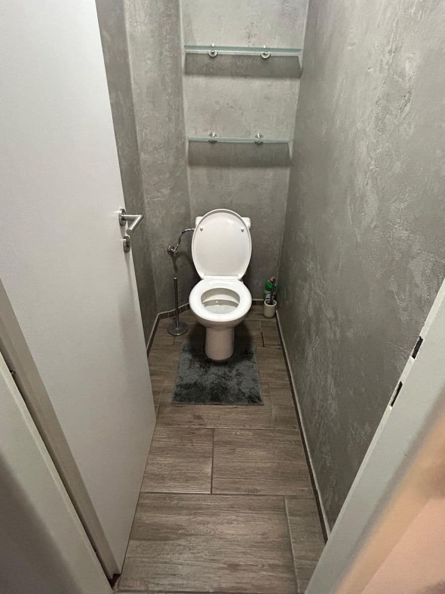 Prenájom bytu 2-izbový 60 m², V Olšinách, Praha, Praha Prenájom bytu 2-izbový 60 m², V Olšinách, Praha, Praha