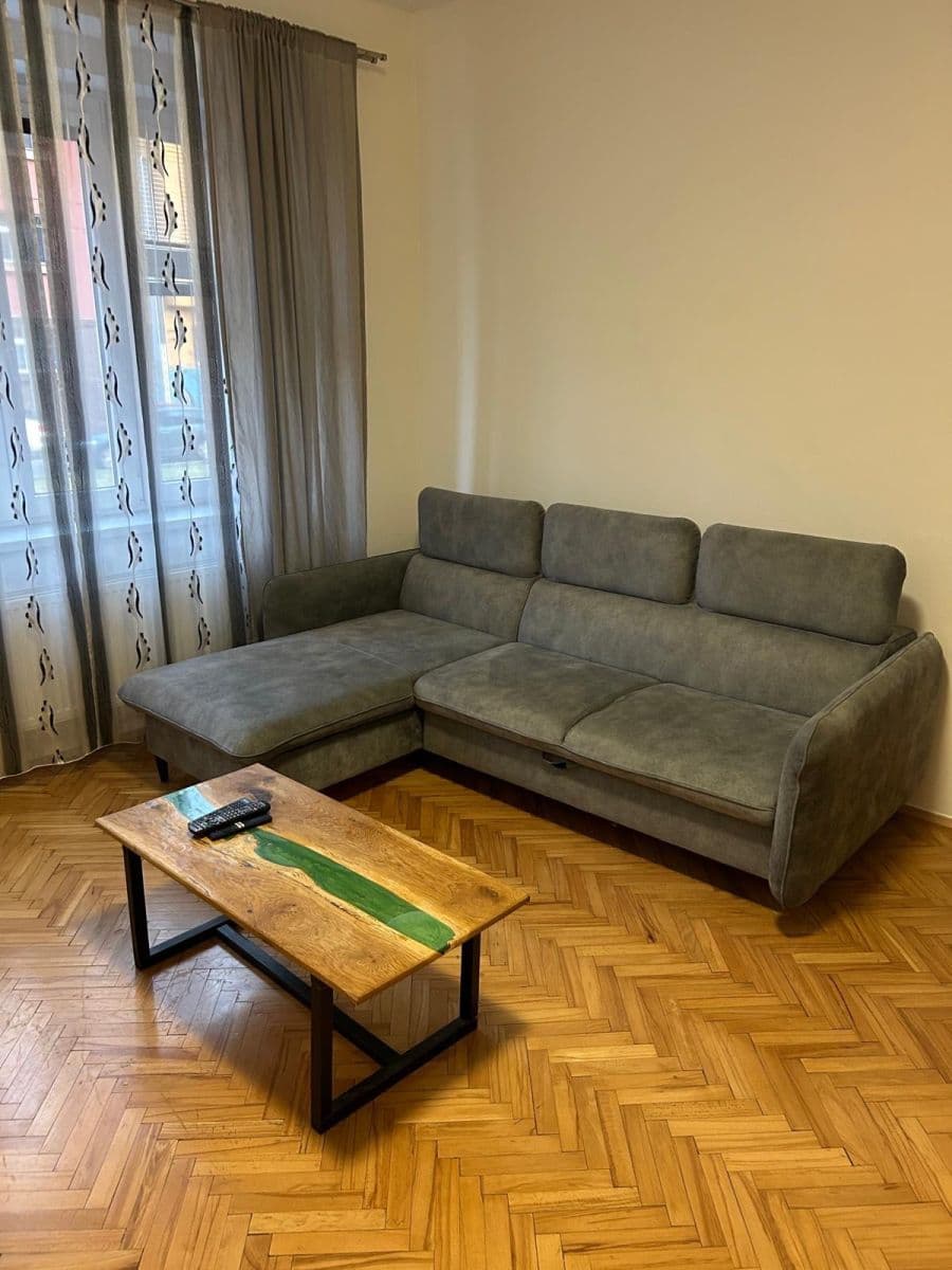 Prenájom bytu 2-izbový 60 m², V Olšinách, Praha, Praha Prenájom bytu 2-izbový 60 m², V Olšinách, Praha, Praha