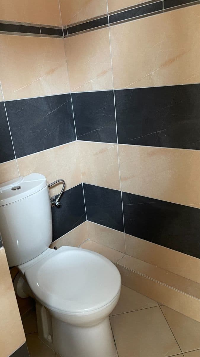 Prenájom bytu 2-izbový 62 m², Skloněná, Praha, Praha Prenájom bytu 2-izbový 62 m², Skloněná, Praha, Praha