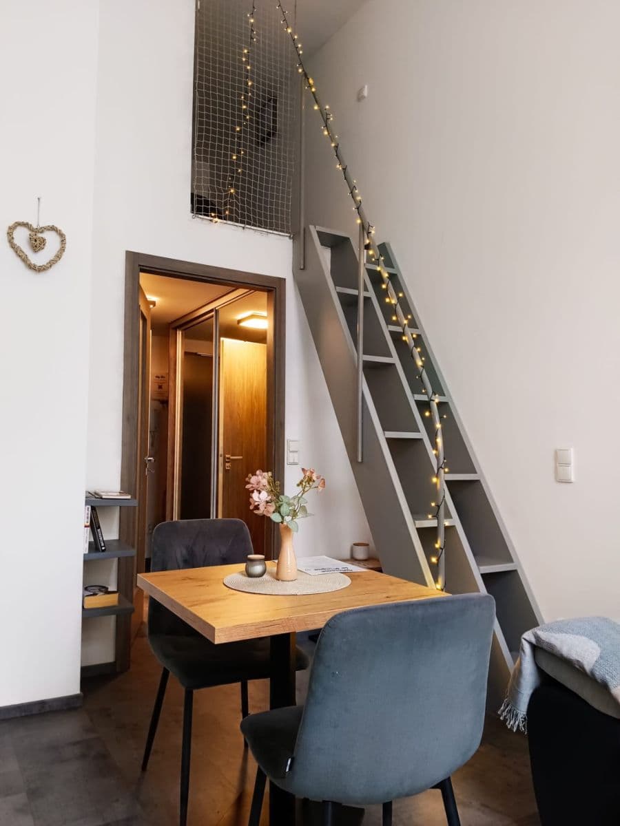 Prenájom bytu 1-izbový 34 m², Hartigova, Praha, Praha Prenájom bytu 1-izbový 34 m², Hartigova, Praha, Praha