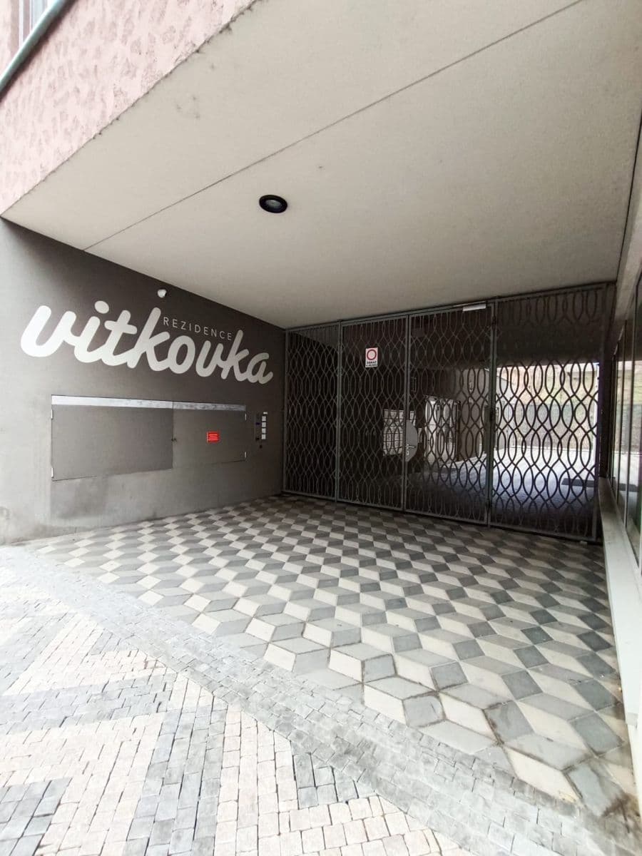 Prenájom bytu 1-izbový 34 m², Hartigova, Praha, Praha Prenájom bytu 1-izbový 34 m², Hartigova, Praha, Praha