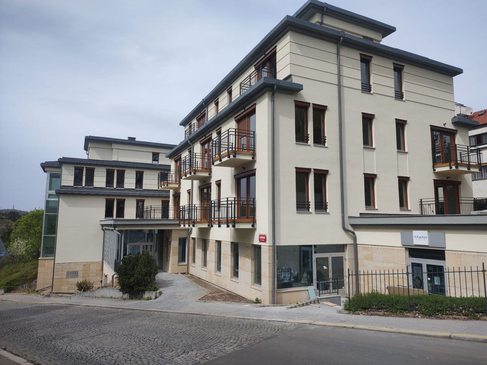 Prenájom bytu 2-izbový 45 m², Lumírova, Praha, Praha Prenájom bytu 2-izbový 45 m², Lumírova, Praha, Praha