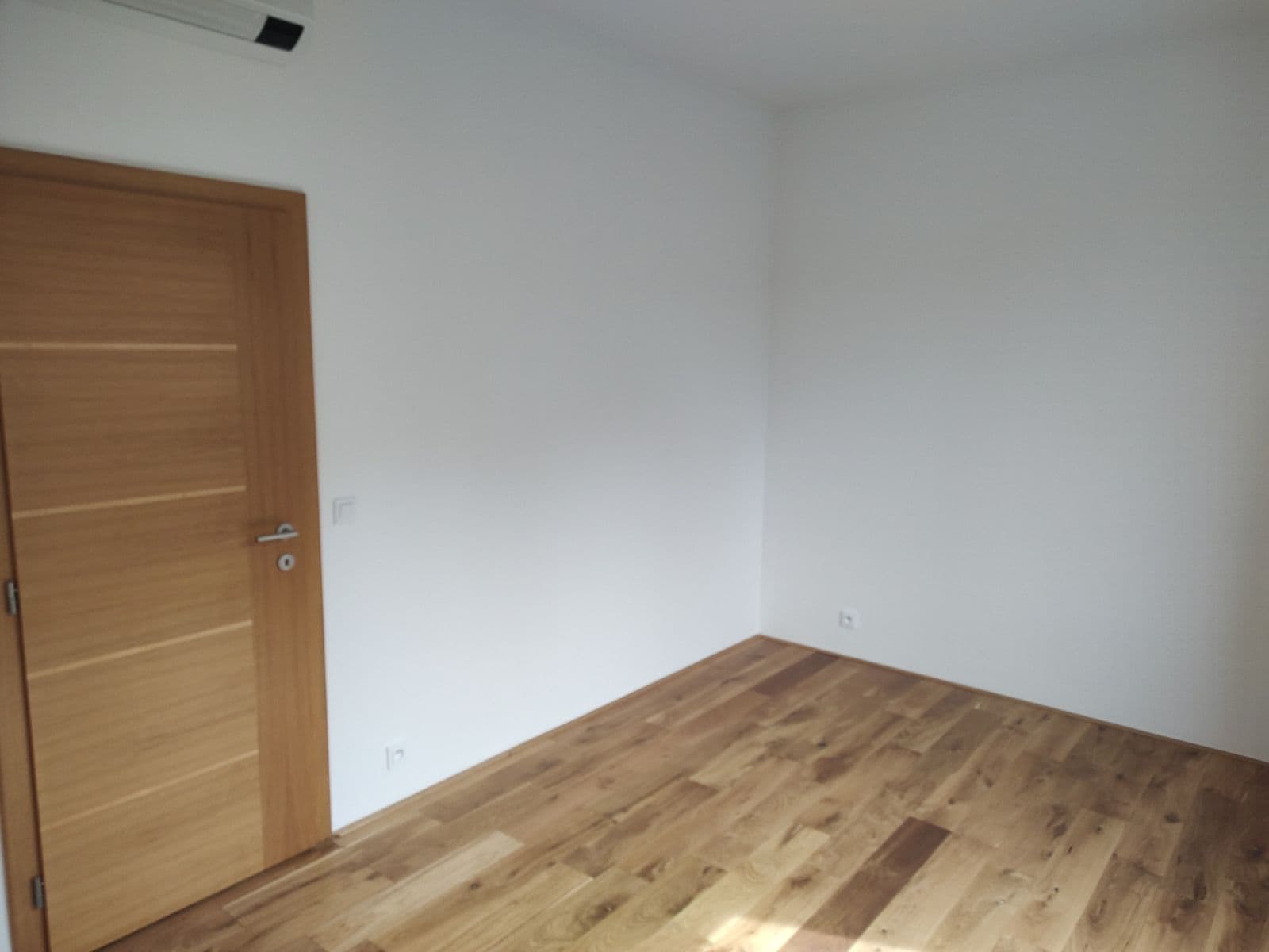 Prenájom bytu 2-izbový 45 m², Lumírova, Praha, Praha Prenájom bytu 2-izbový 45 m², Lumírova, Praha, Praha