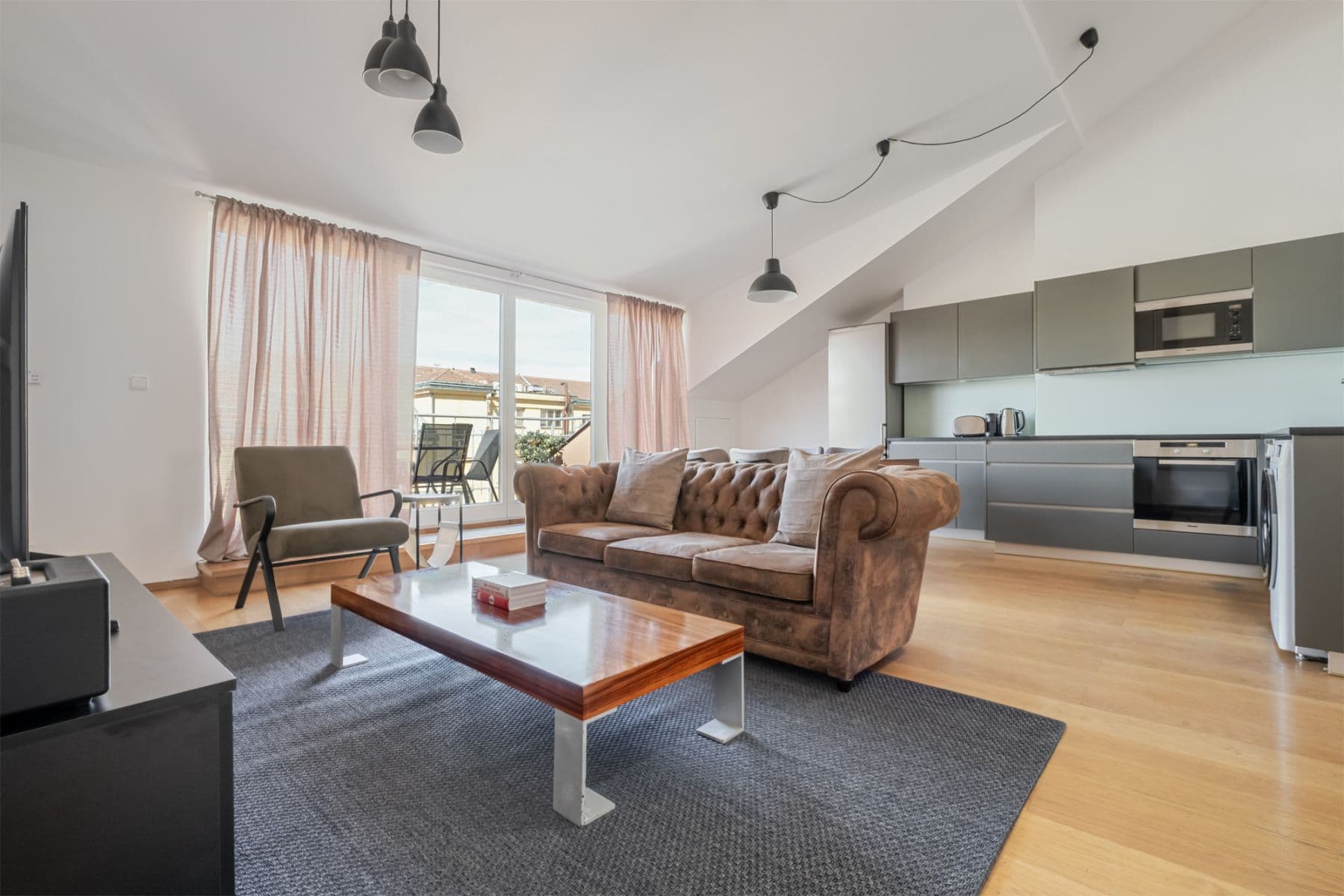 Prenájom bytu 115 m², Křížkovského, Praha, Praha Prenájom bytu 115 m², Křížkovského, Praha, Praha