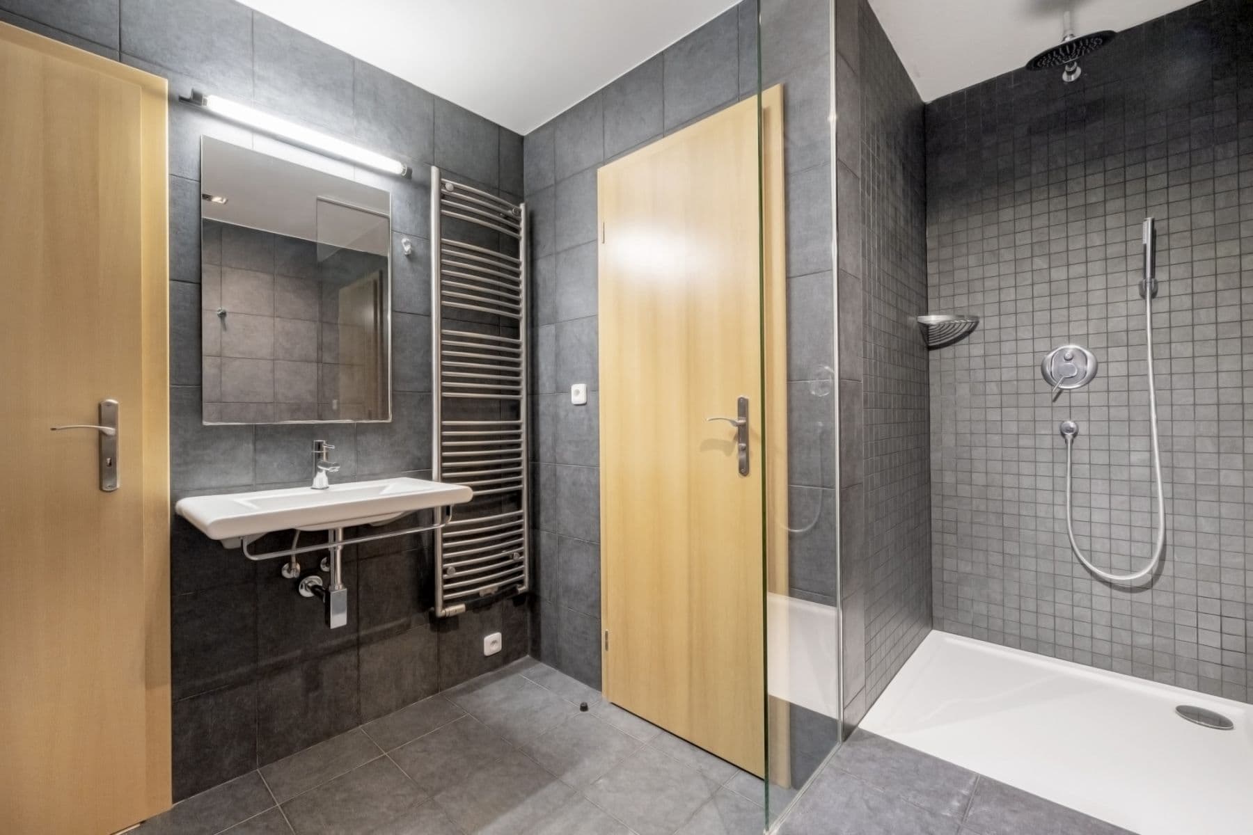 Prenájom bytu 115 m², Křížkovského, Praha, Praha Prenájom bytu 115 m², Křížkovského, Praha, Praha