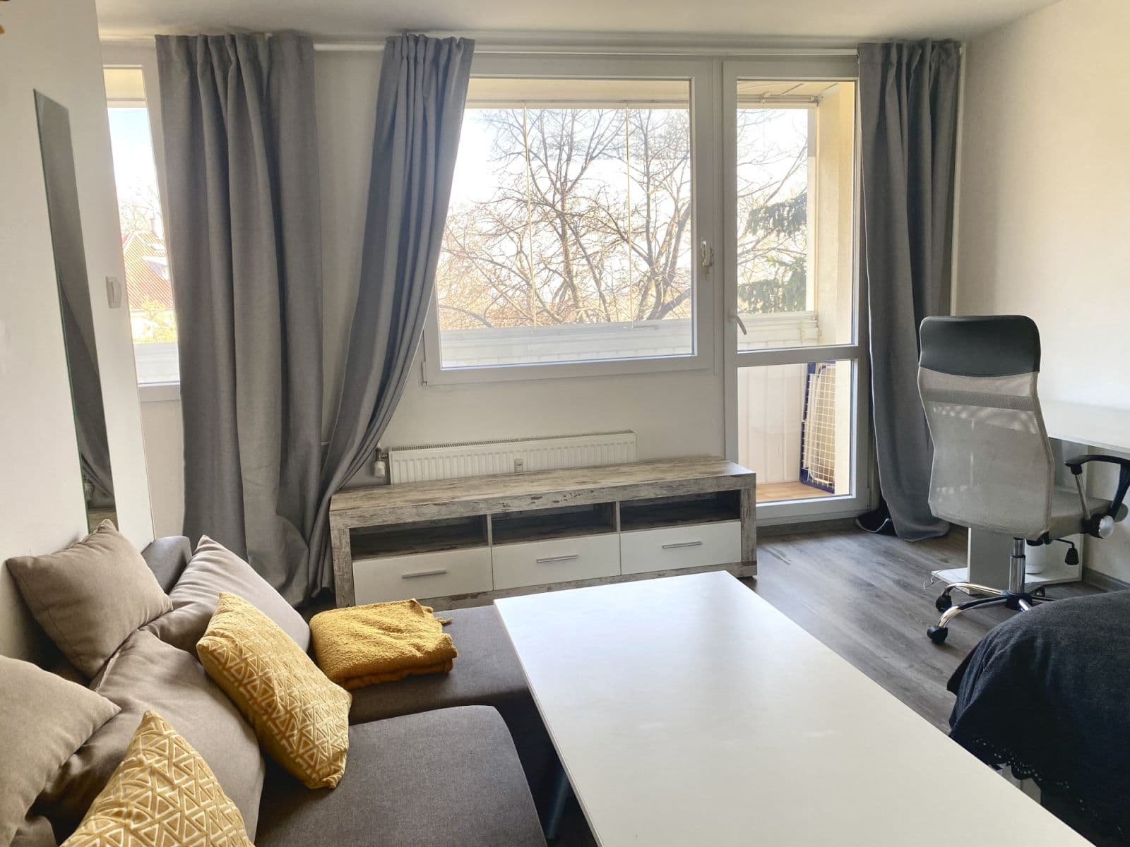 Prenájom bytu 33 m², Litoměřická, Praha, Praha Prenájom bytu 33 m², Litoměřická, Praha, Praha