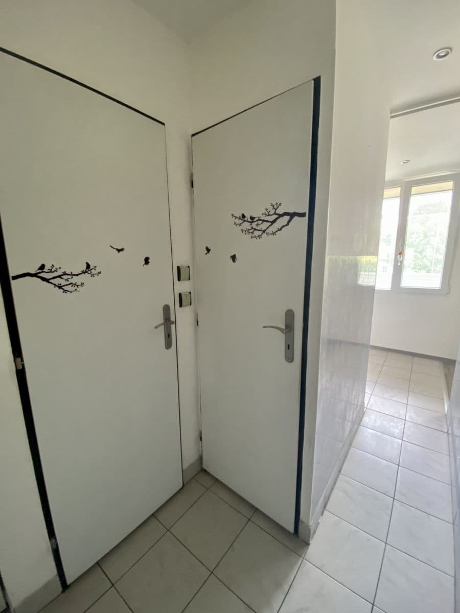 Prenájom bytu 33 m², Litoměřická, Praha, Praha Prenájom bytu 33 m², Litoměřická, Praha, Praha