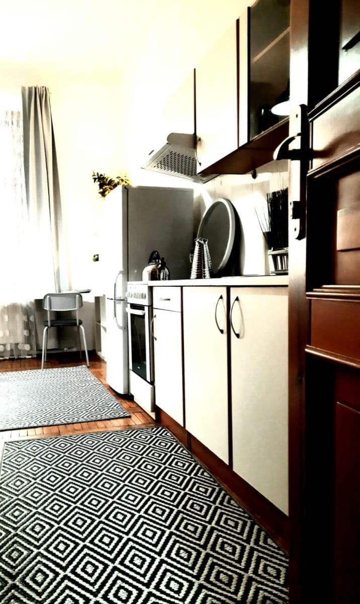 Prenájom bytu 1-izbový 23 m², Vlkova, Praha, Praha Prenájom bytu 1-izbový 23 m², Vlkova, Praha, Praha