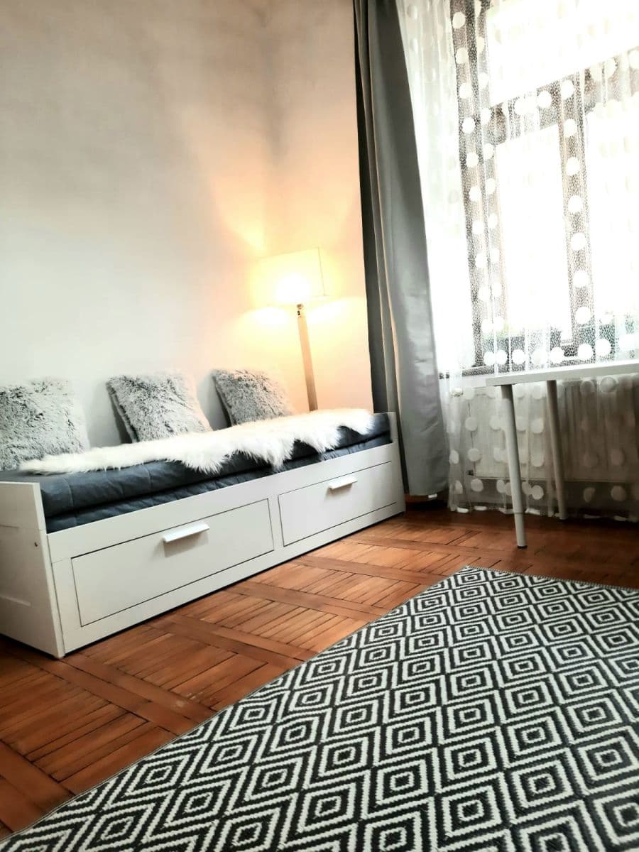 Prenájom bytu 1-izbový 23 m², Vlkova, Praha, Praha Prenájom bytu 1-izbový 23 m², Vlkova, Praha, Praha