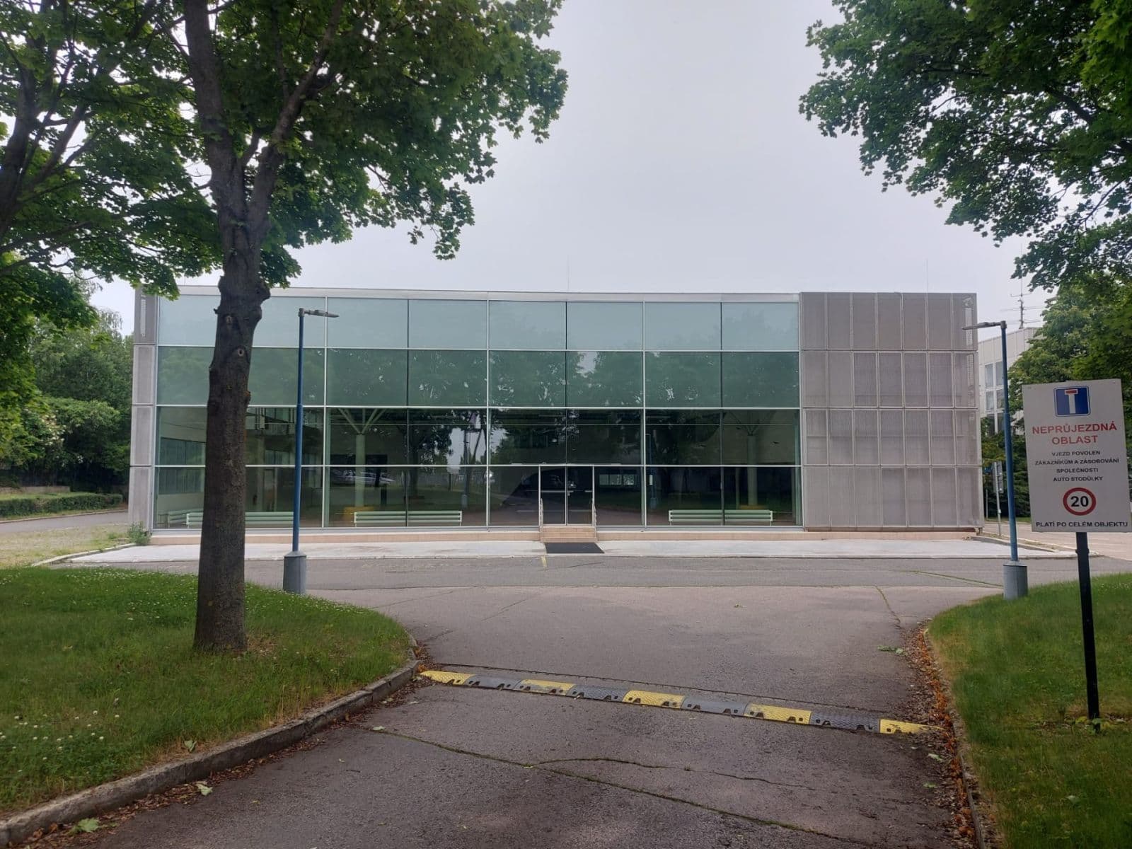 Prenájom nebytového priestoru 1.462 m², Za Mototechnou, Praha, Praha Prenájom nebytového priestoru 1.462 m², Za Mototechnou, Praha, Praha