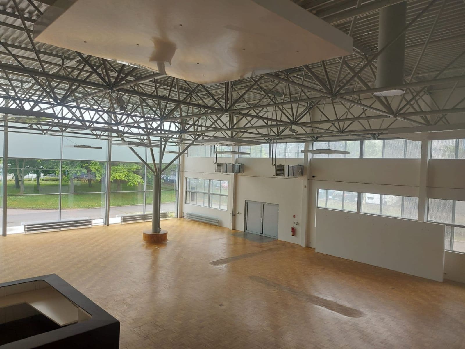 Prenájom nebytového priestoru 1.462 m², Za Mototechnou, Praha, Praha Prenájom nebytového priestoru 1.462 m², Za Mototechnou, Praha, Praha