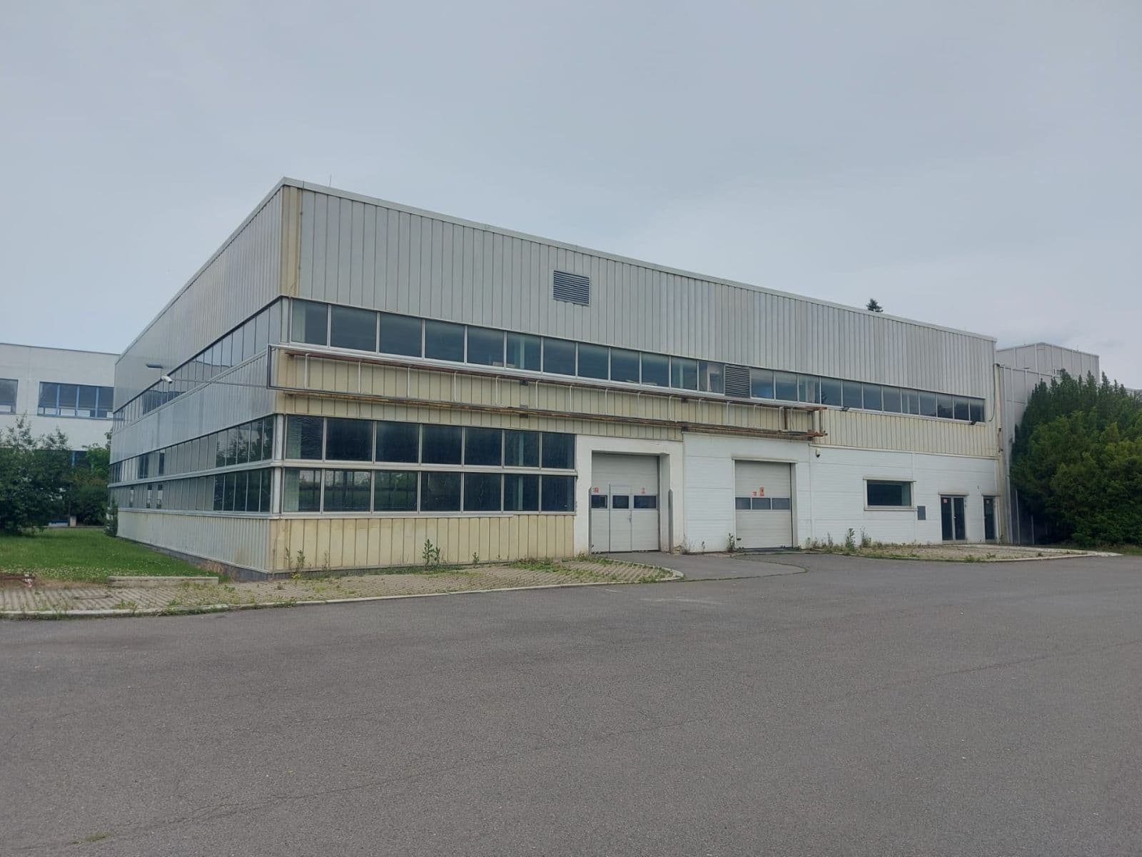 Prenájom nebytového priestoru 1.337 m², Za Mototechnou, Praha, Praha Prenájom nebytového priestoru 1.337 m², Za Mototechnou, Praha, Praha