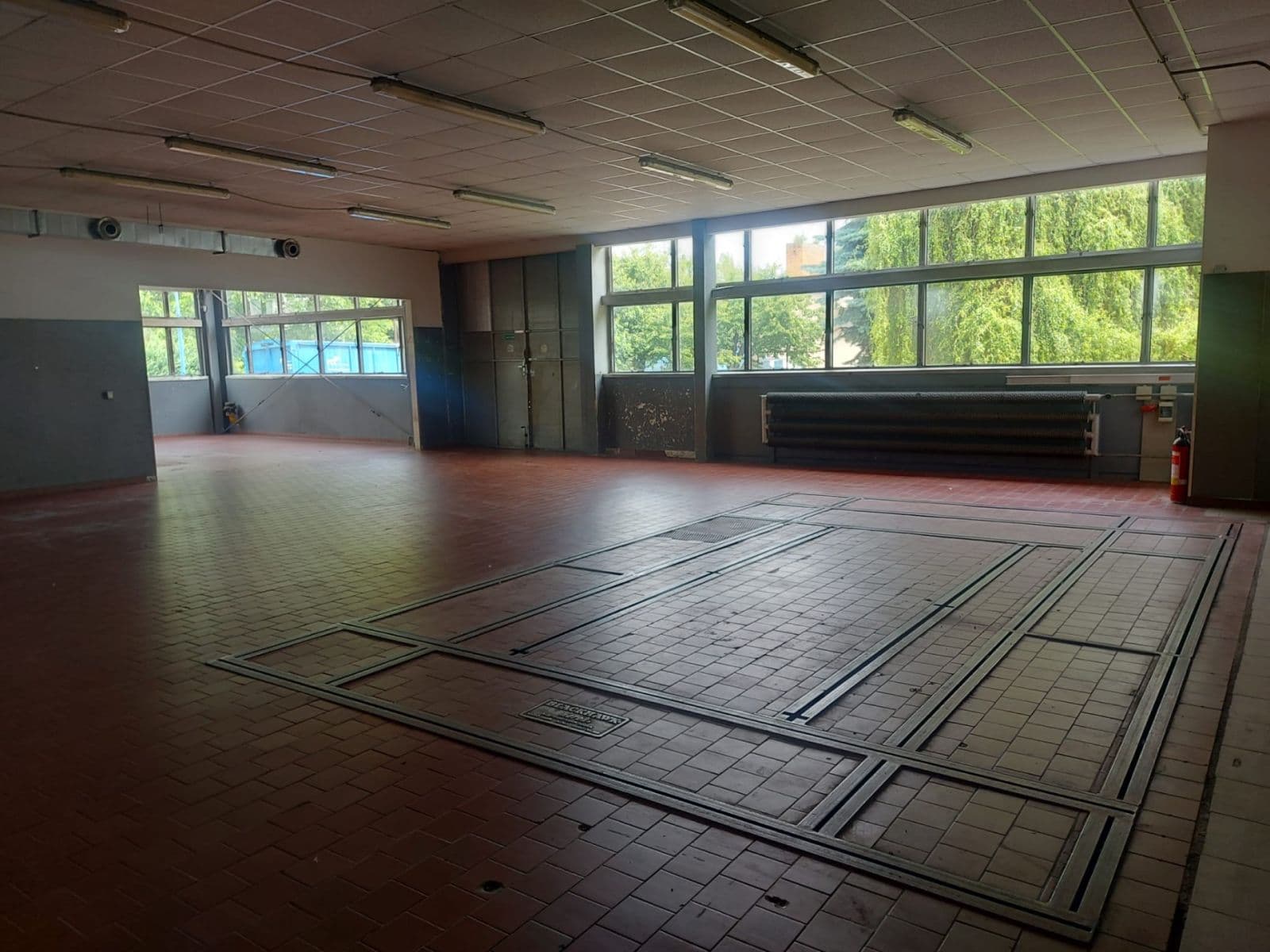 Prenájom nebytového priestoru 1.337 m², Za Mototechnou, Praha, Praha Prenájom nebytového priestoru 1.337 m², Za Mototechnou, Praha, Praha