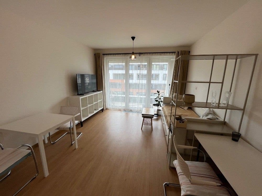 Prenájom bytu 1-izbový 32 m², Poděbradská, Praha, Praha Prenájom bytu 1-izbový 32 m², Poděbradská, Praha, Praha