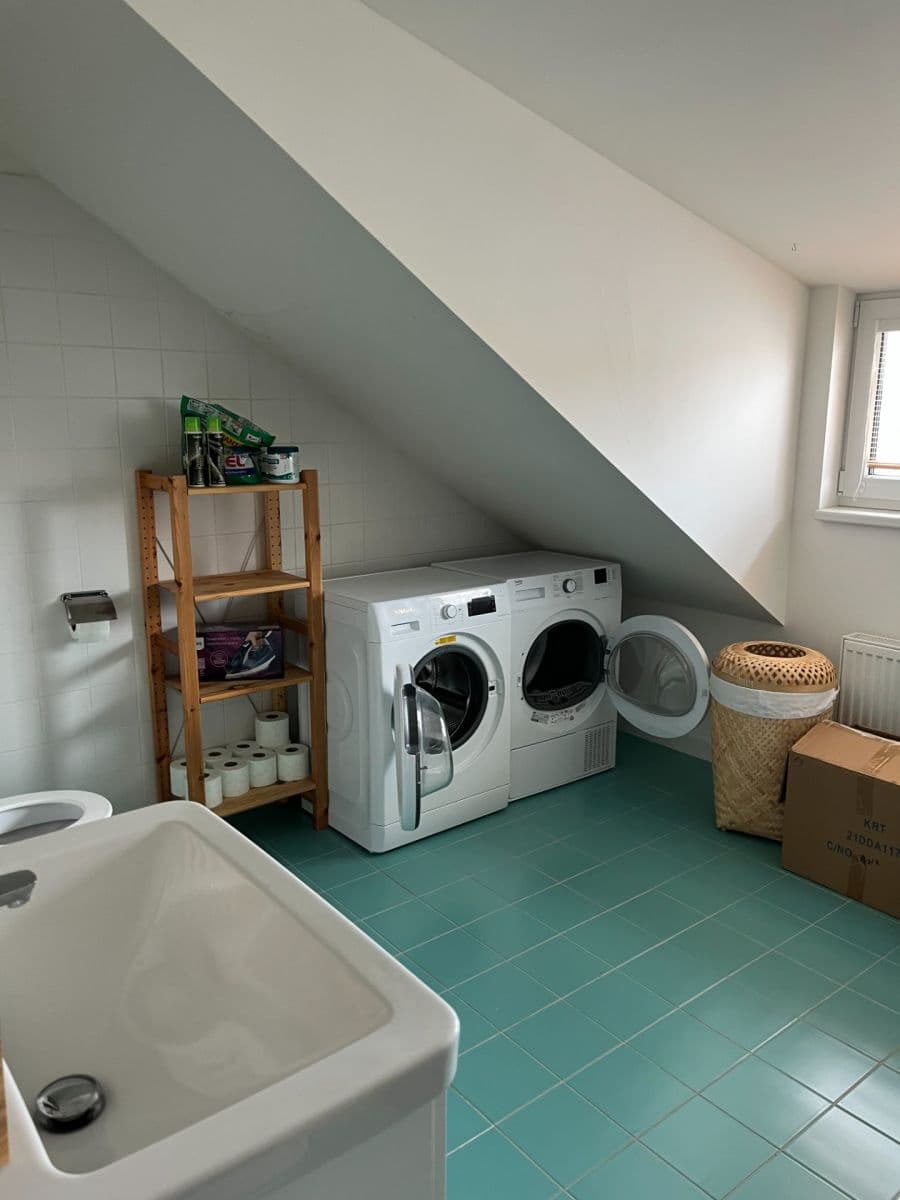 Prenájom bytu 2-izbový 62 m², Strančická, Praha, Praha Prenájom bytu 2-izbový 62 m², Strančická, Praha, Praha