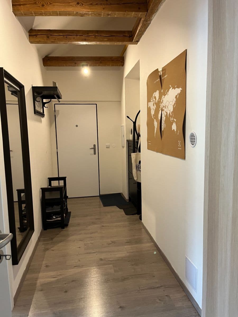 Prenájom bytu 2-izbový 62 m², Strančická, Praha, Praha Prenájom bytu 2-izbový 62 m², Strančická, Praha, Praha