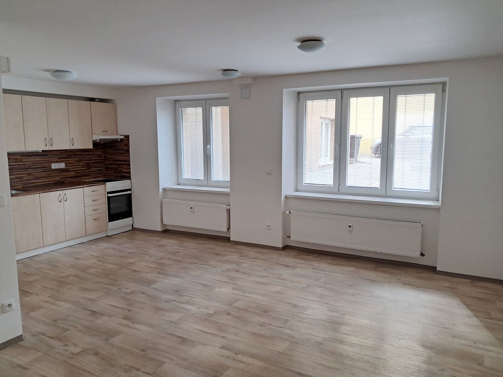 Prenájom bytu 2-izbový 47 m², Karáskovo náměstí, Brno, Jihomoravský kraj Prenájom bytu 2-izbový 47 m², Karáskovo náměstí, Brno, Jihomoravský kraj