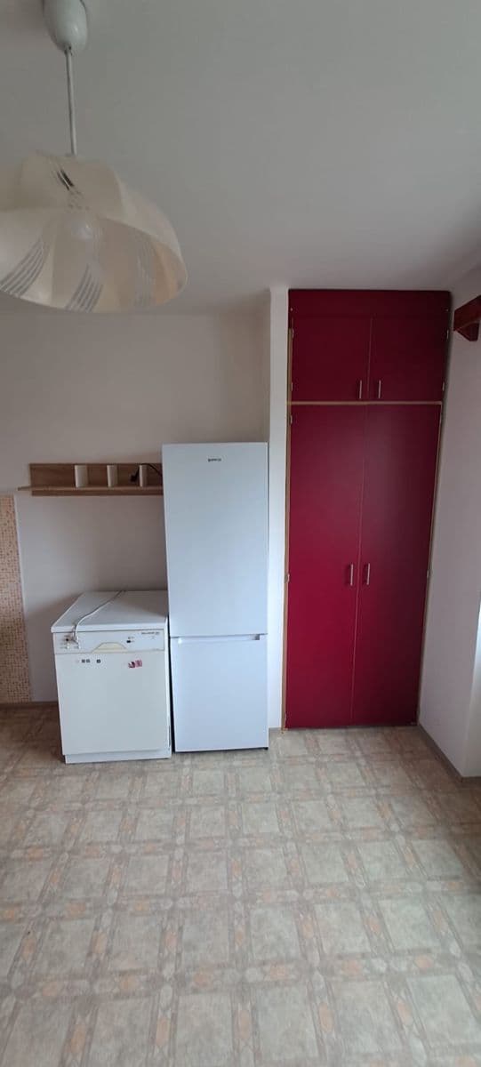 Prenájom bytu 3-izbový 76 m², Nový Bydžov, Královéhradecký kraj Prenájom bytu 3-izbový 76 m², Nový Bydžov, Královéhradecký kraj