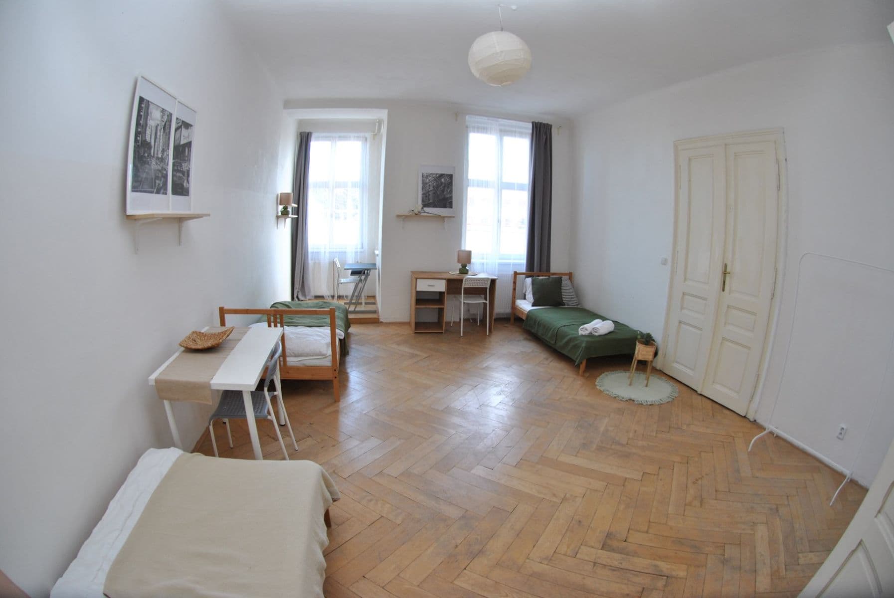 Prenájom bytu 4-izbový 117 m², Kunzova, Brno, Jihomoravský kraj Prenájom bytu 4-izbový 117 m², Kunzova, Brno, Jihomoravský kraj