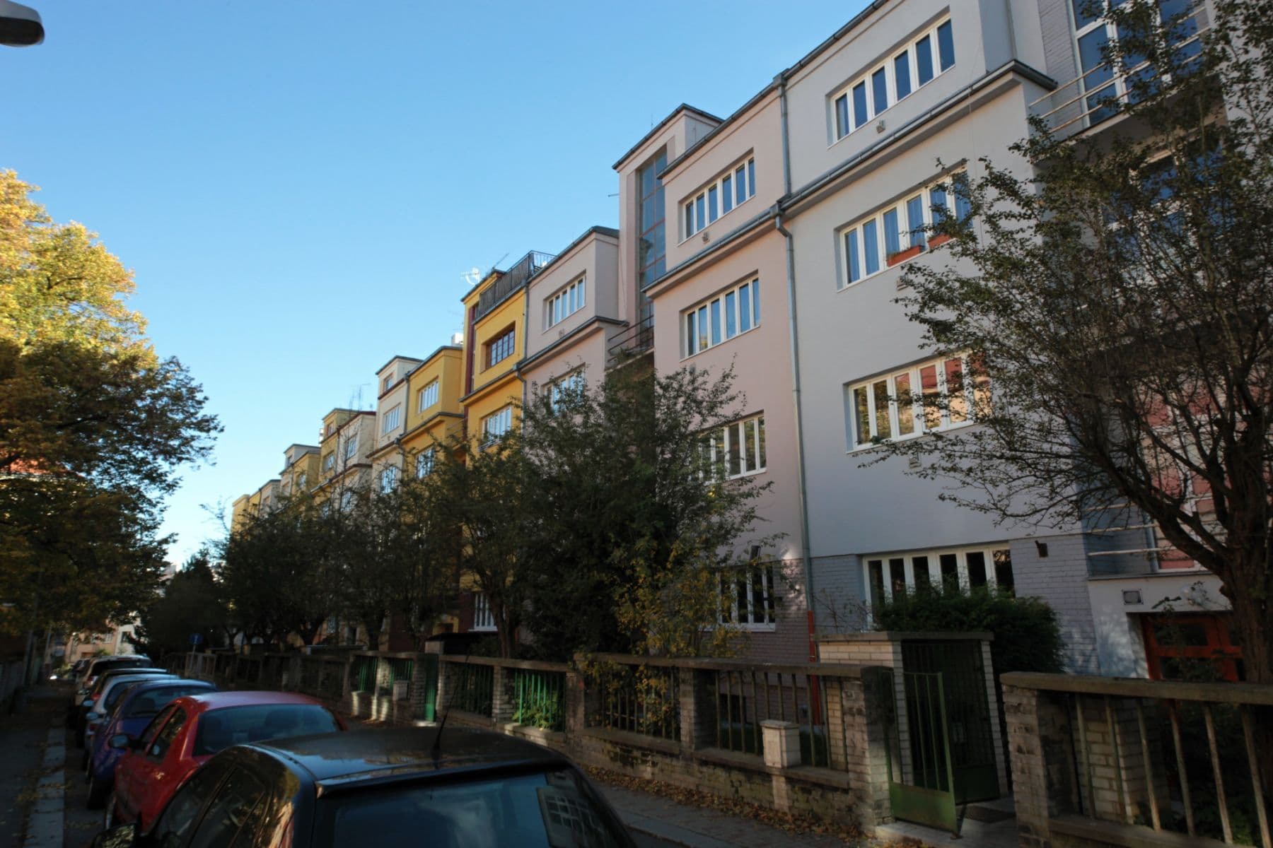 Prenájom bytu 56 m², U Družstva Život, Praha, Praha Prenájom bytu 56 m², U Družstva Život, Praha, Praha