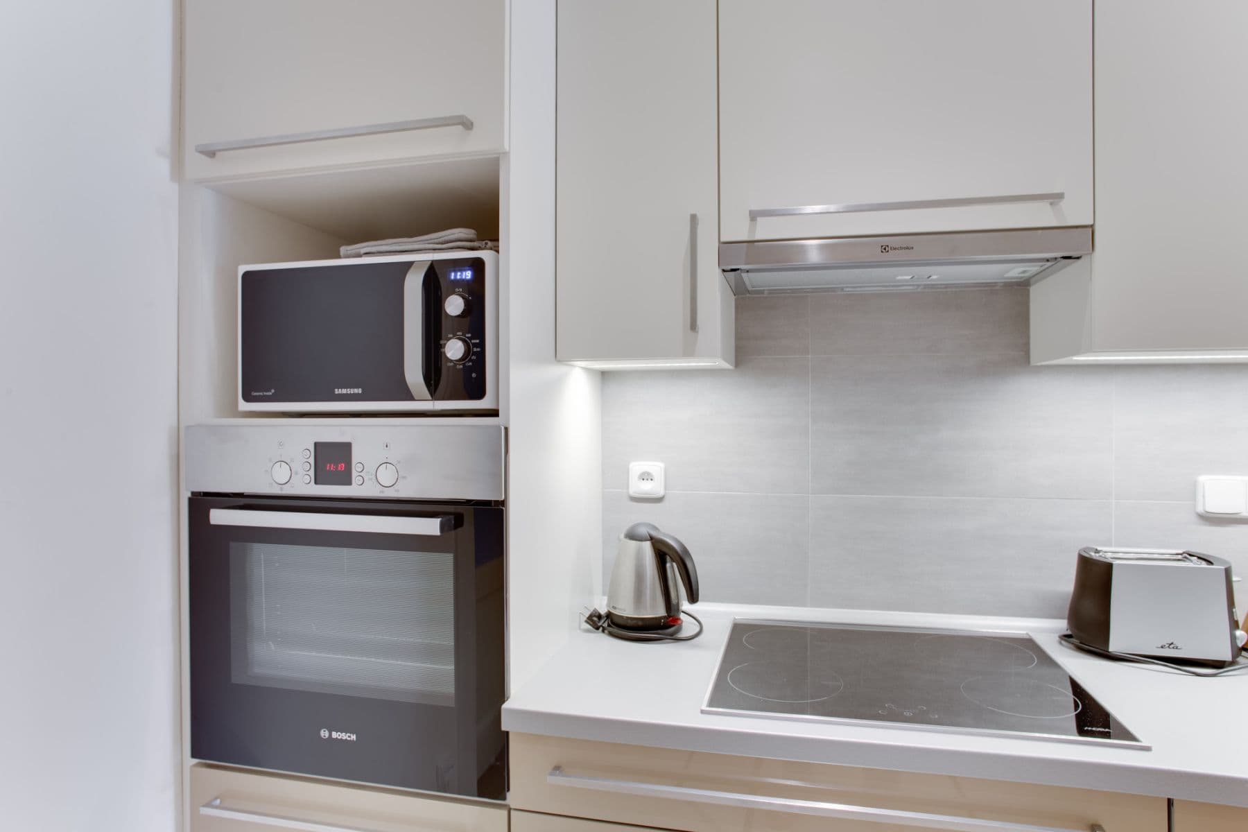 Prenájom bytu 56 m², U Družstva Život, Praha, Praha Prenájom bytu 56 m², U Družstva Život, Praha, Praha