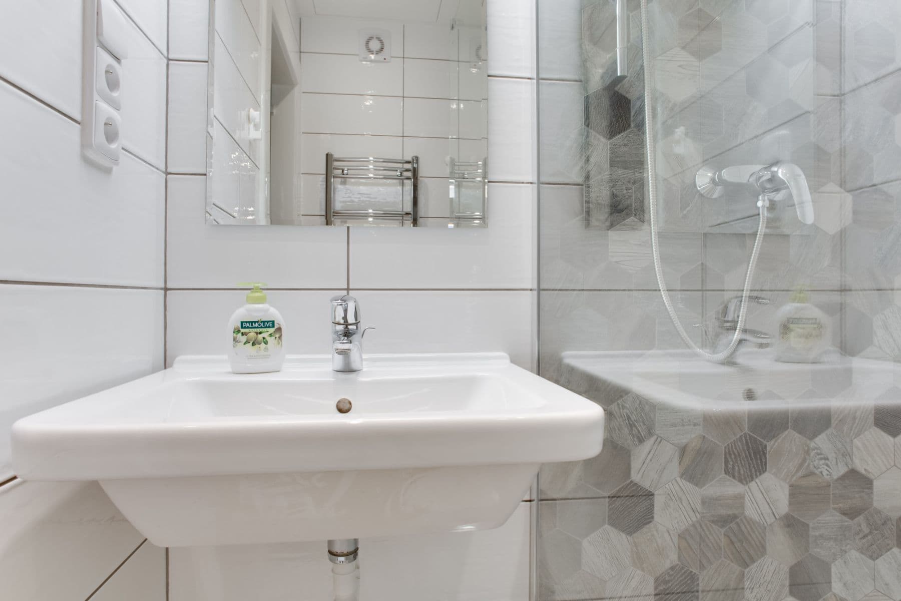 Prenájom bytu 56 m², U Družstva Život, Praha, Praha Prenájom bytu 56 m², U Družstva Život, Praha, Praha