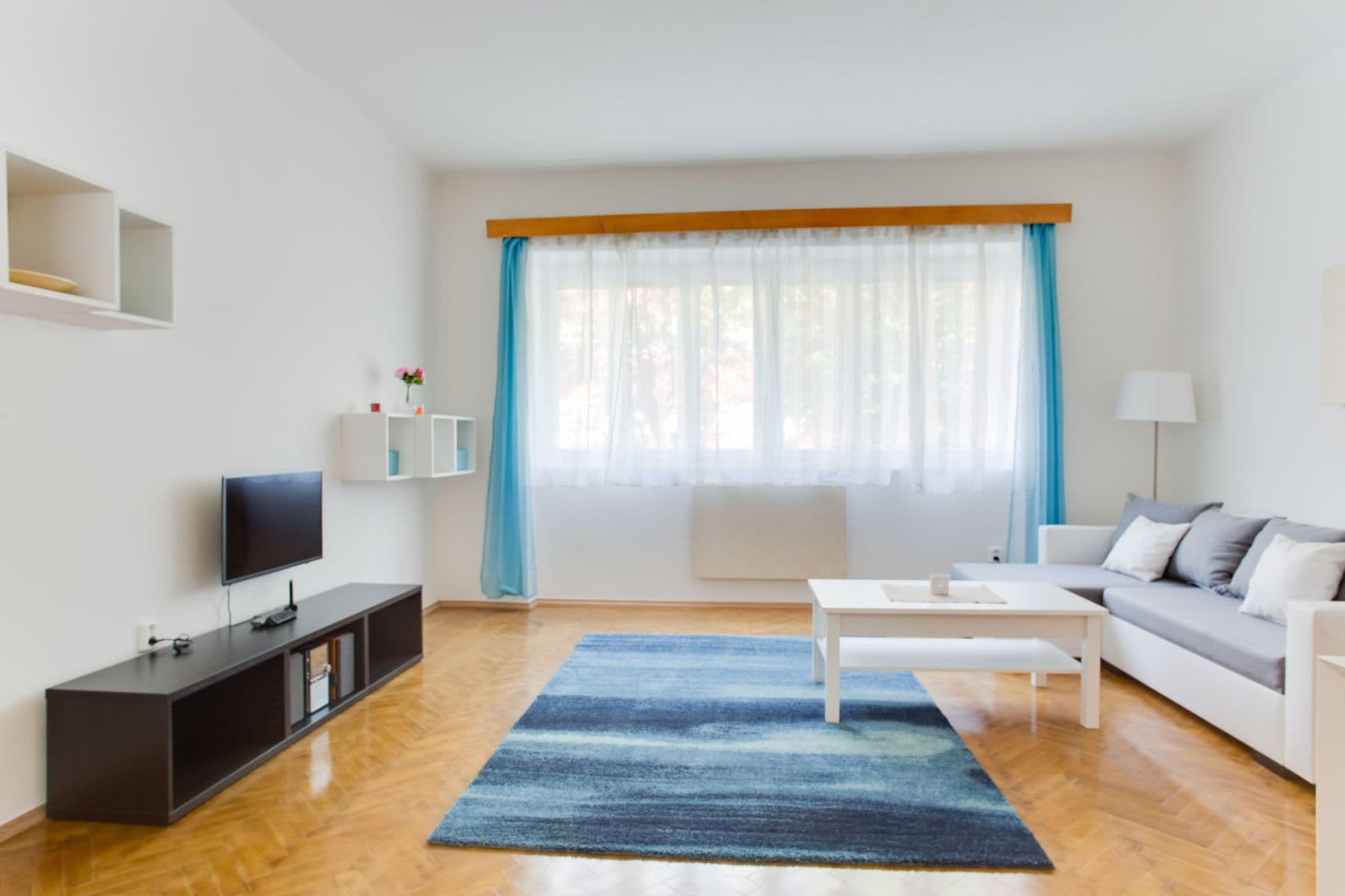 Prenájom bytu 56 m², U Družstva Život, Praha, Praha Prenájom bytu 56 m², U Družstva Život, Praha, Praha