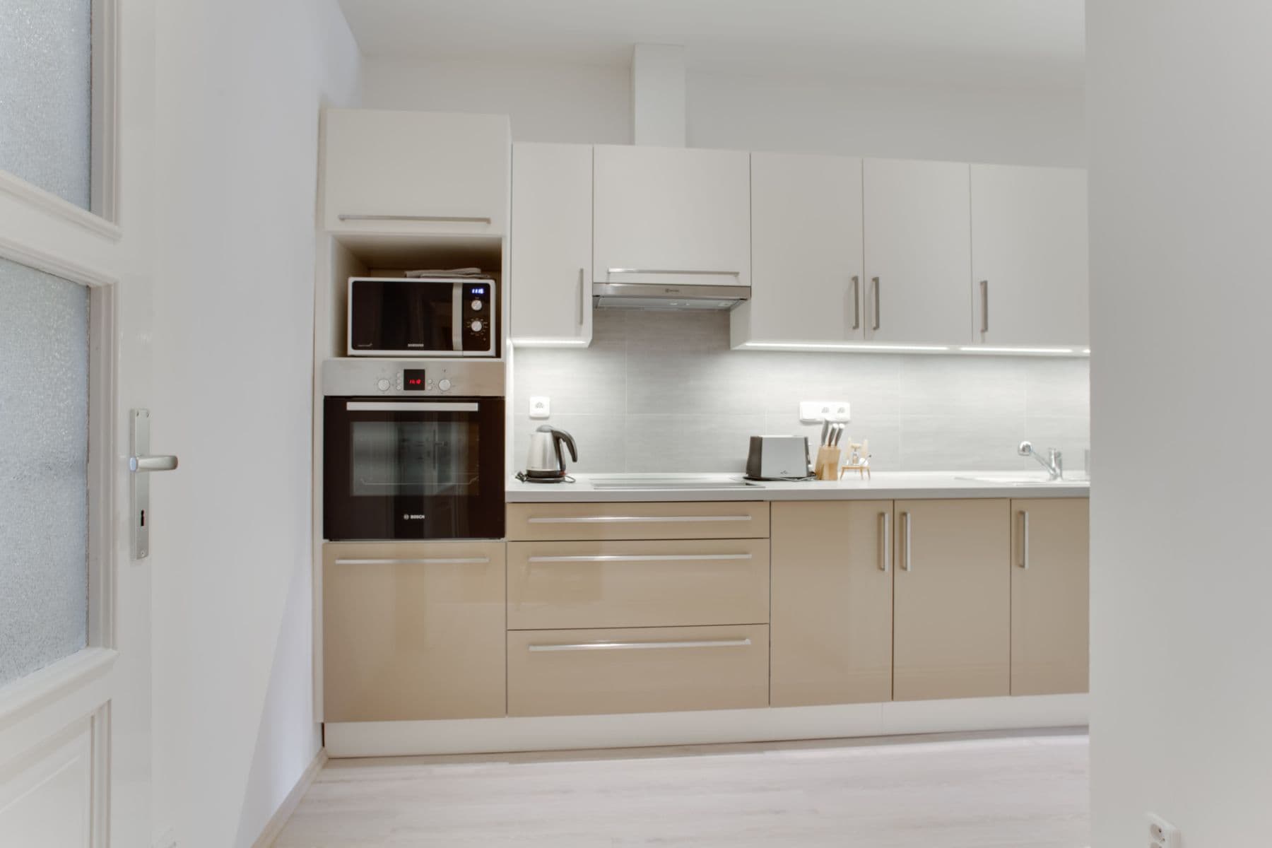 Prenájom bytu 56 m², U Družstva Život, Praha, Praha Prenájom bytu 56 m², U Družstva Život, Praha, Praha