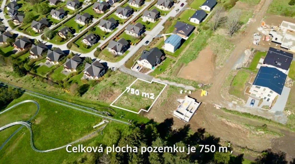 Predaj pozemku 750 m², Lipno nad Vltavou, Jihočeský kraj Predaj pozemku 750 m², Lipno nad Vltavou, Jihočeský kraj