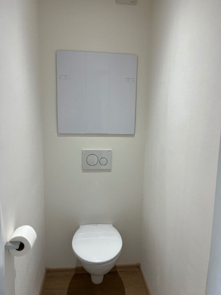 Prenájom bytu 2-izbový 40 m², Teplická, Praha, Praha Prenájom bytu 2-izbový 40 m², Teplická, Praha, Praha