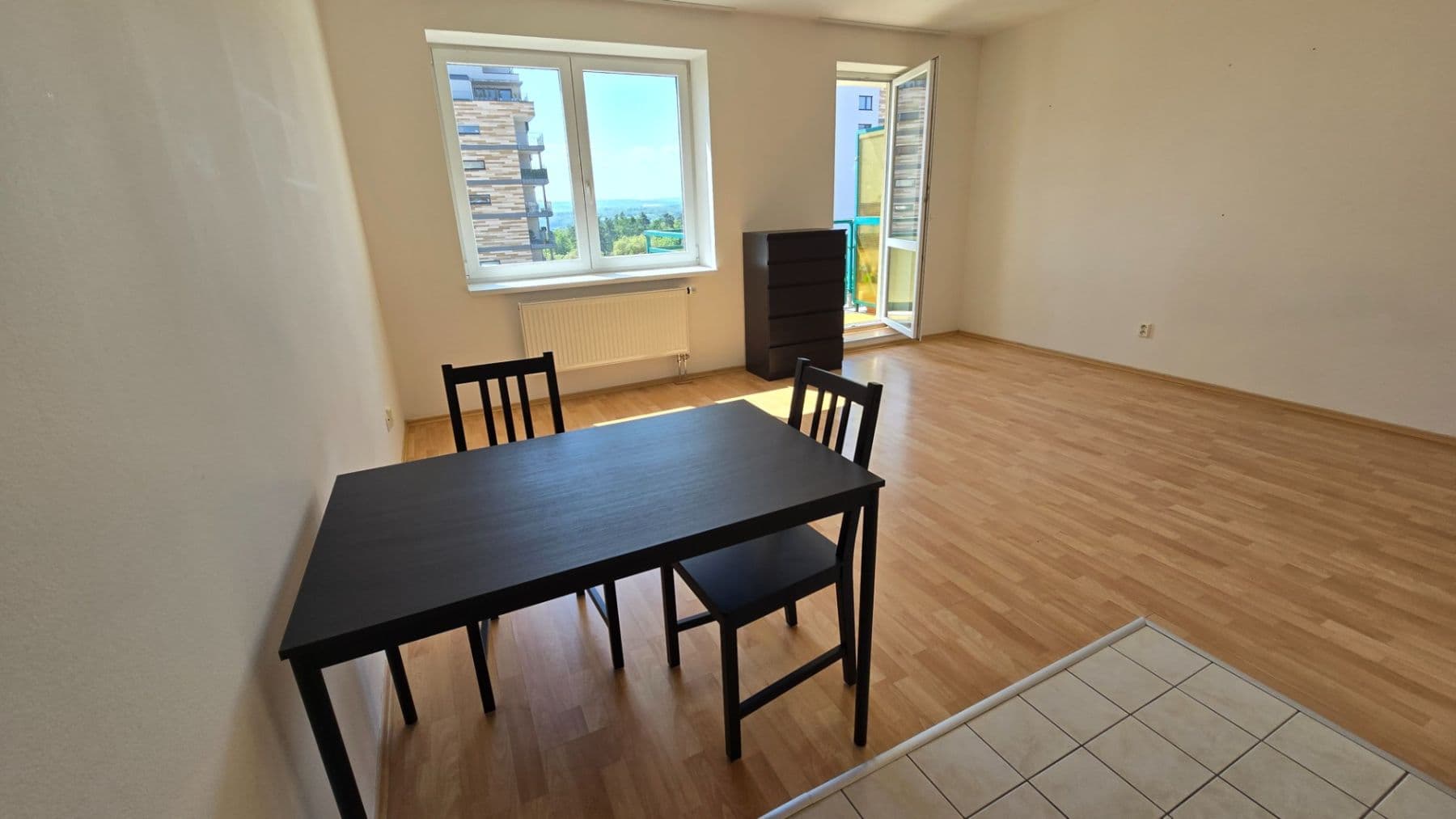 Prenájom bytu 1-izbový 38 m², Padovská, Praha, Praha Prenájom bytu 1-izbový 38 m², Padovská, Praha, Praha