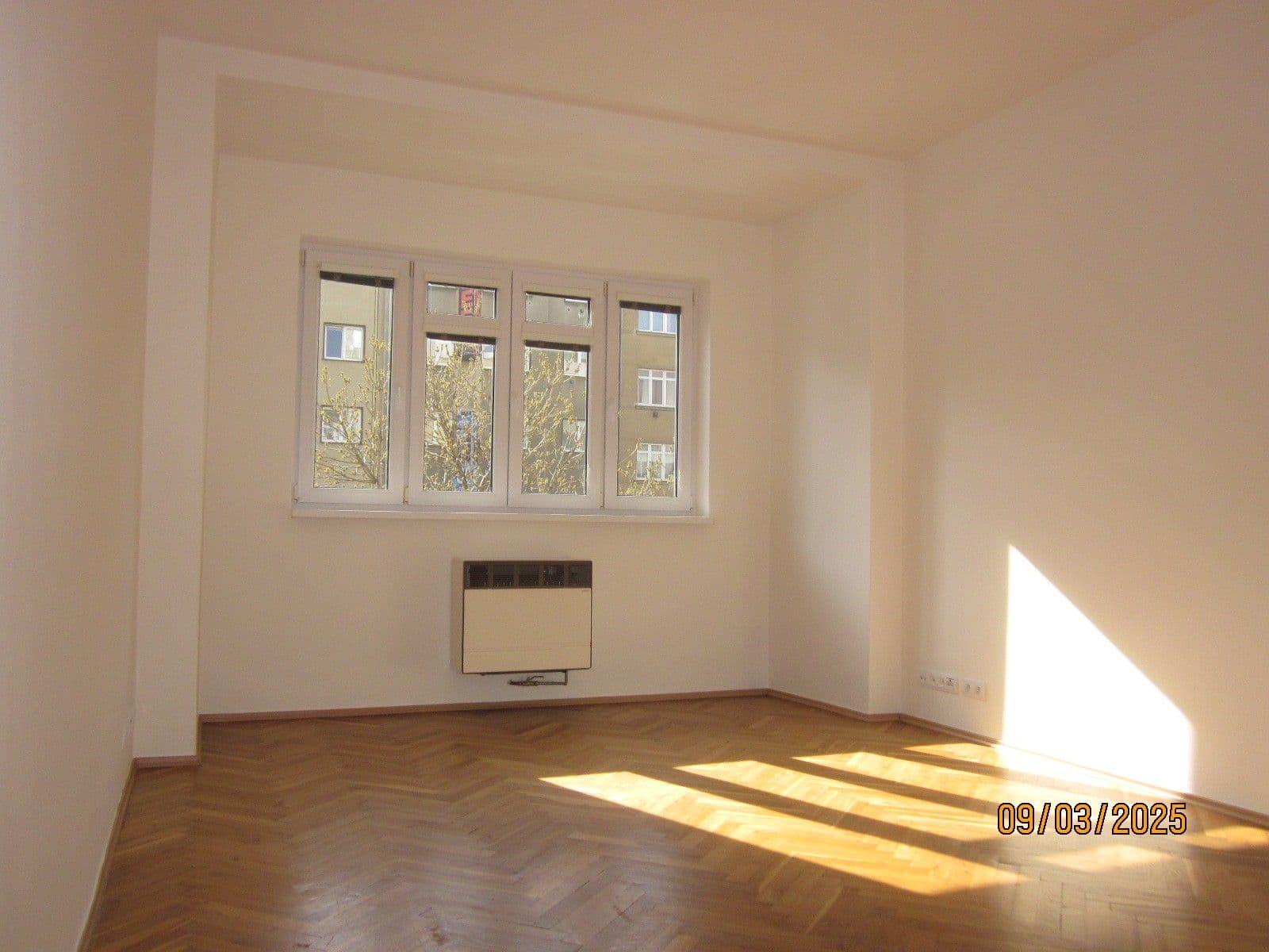 Prenájom bytu 1-izbový 50 m², 5. května, Praha, Praha Prenájom bytu 1-izbový 50 m², 5. května, Praha, Praha