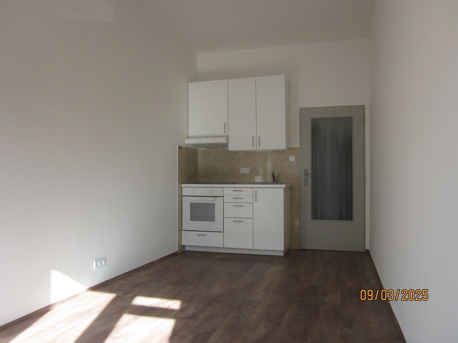 Prenájom bytu 1-izbový 50 m², 5. května, Praha, Praha Prenájom bytu 1-izbový 50 m², 5. května, Praha, Praha