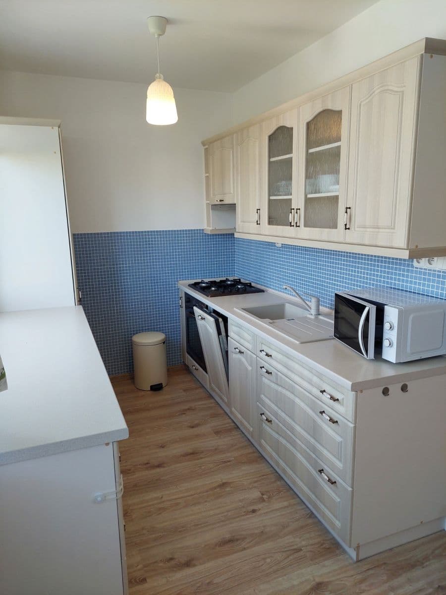 Prenájom bytu 3-izbový 75 m², Nad Olšinami, Praha, Praha Prenájom bytu 3-izbový 75 m², Nad Olšinami, Praha, Praha