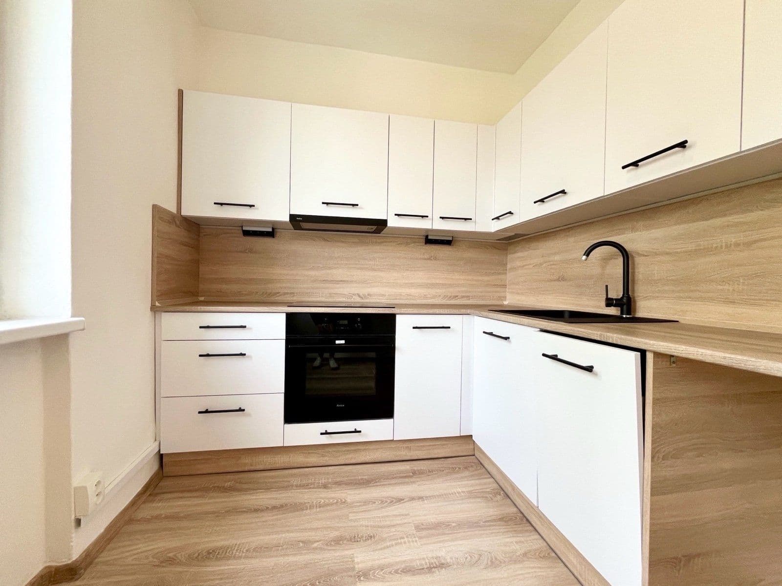 Prenájom bytu 3-izbový 69 m², Ostravská, Frýdek-Místek, Moravskoslezský kraj Prenájom bytu 3-izbový 69 m², Ostravská, Frýdek-Místek, Moravskoslezský kraj