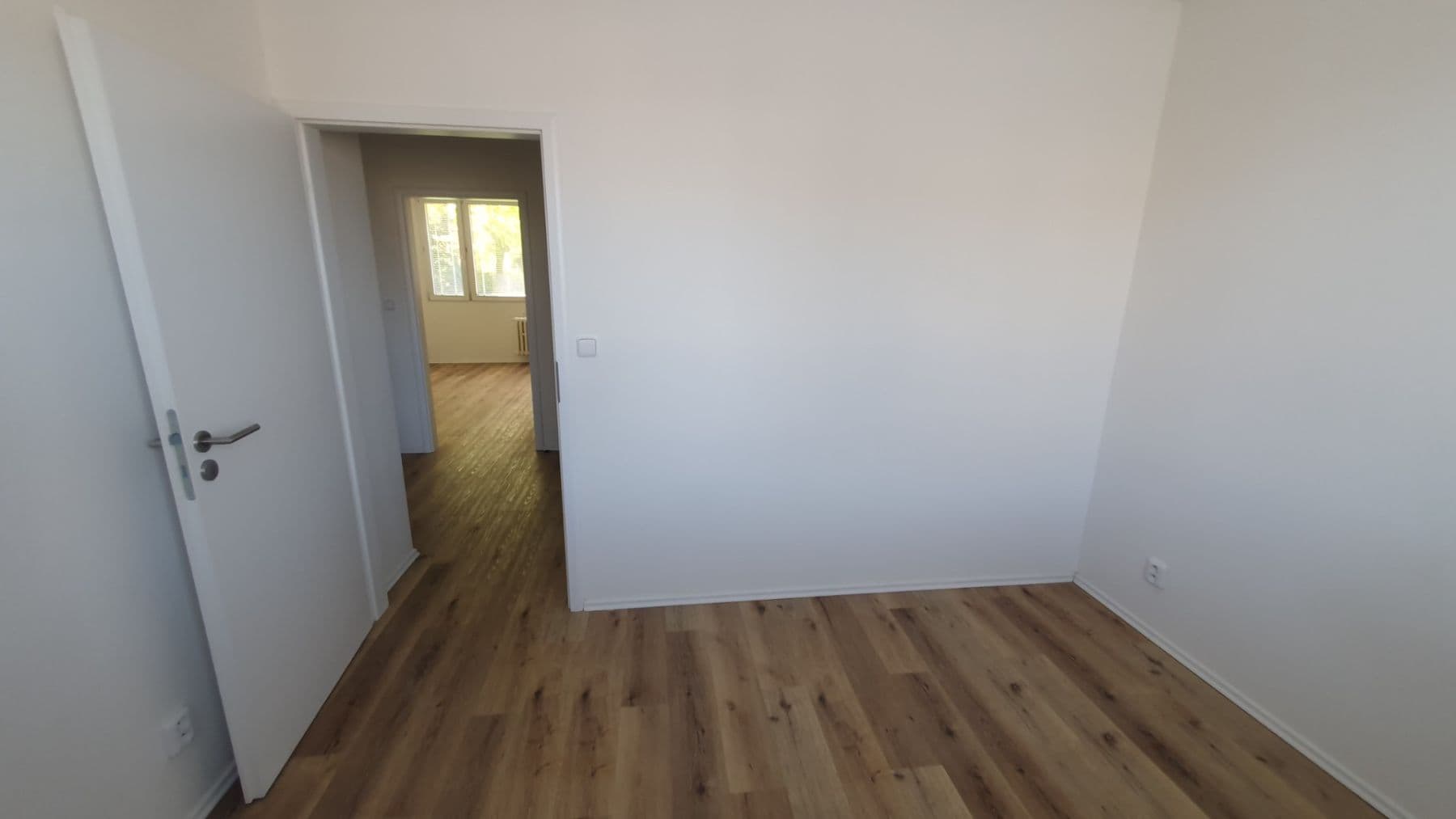 Prenájom bytu 3-izbový 57 m², Novodvorská, Praha, Praha Prenájom bytu 3-izbový 57 m², Novodvorská, Praha, Praha