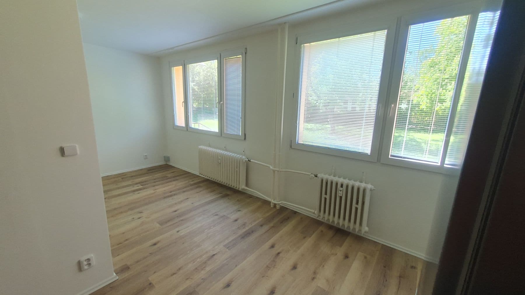Prenájom bytu 3-izbový 57 m², Novodvorská, Praha, Praha Prenájom bytu 3-izbový 57 m², Novodvorská, Praha, Praha