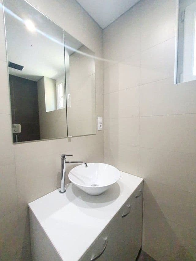 Prenájom bytu 2-izbový 57 m², náměstí Josefa Machka, Praha, Praha Prenájom bytu 2-izbový 57 m², náměstí Josefa Machka, Praha, Praha