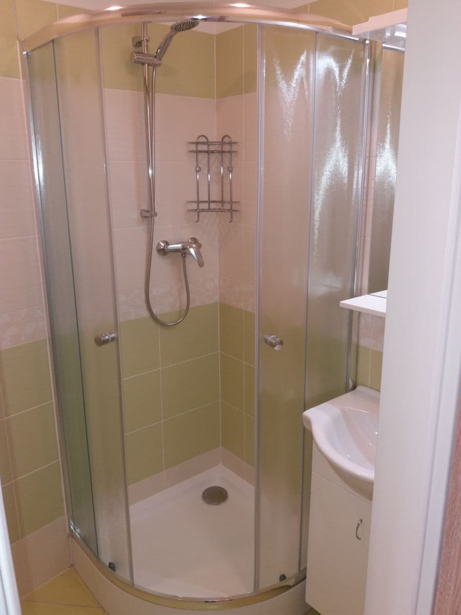 Prenájom bytu 1-izbový 30 m², Zenklova, Praha, Praha Prenájom bytu 1-izbový 30 m², Zenklova, Praha, Praha