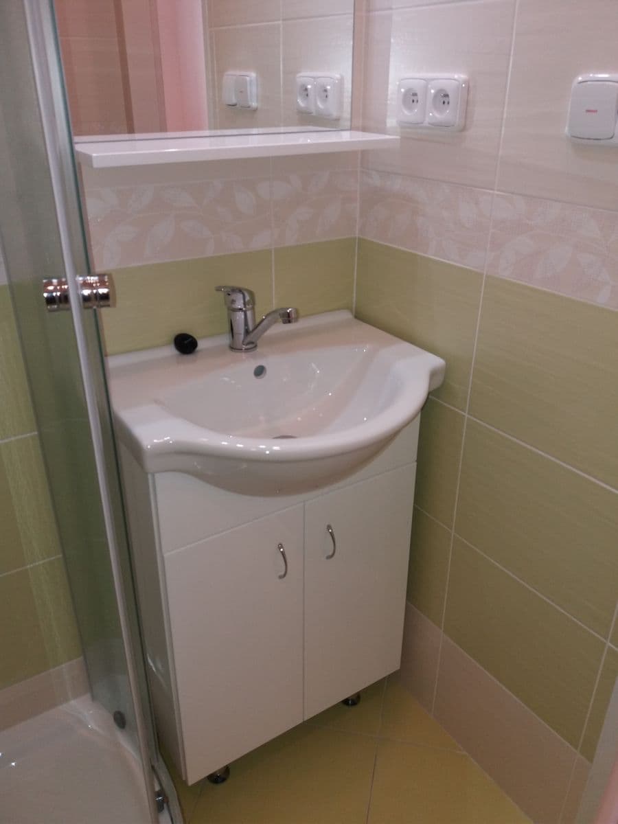 Prenájom bytu 1-izbový 30 m², Zenklova, Praha, Praha Prenájom bytu 1-izbový 30 m², Zenklova, Praha, Praha